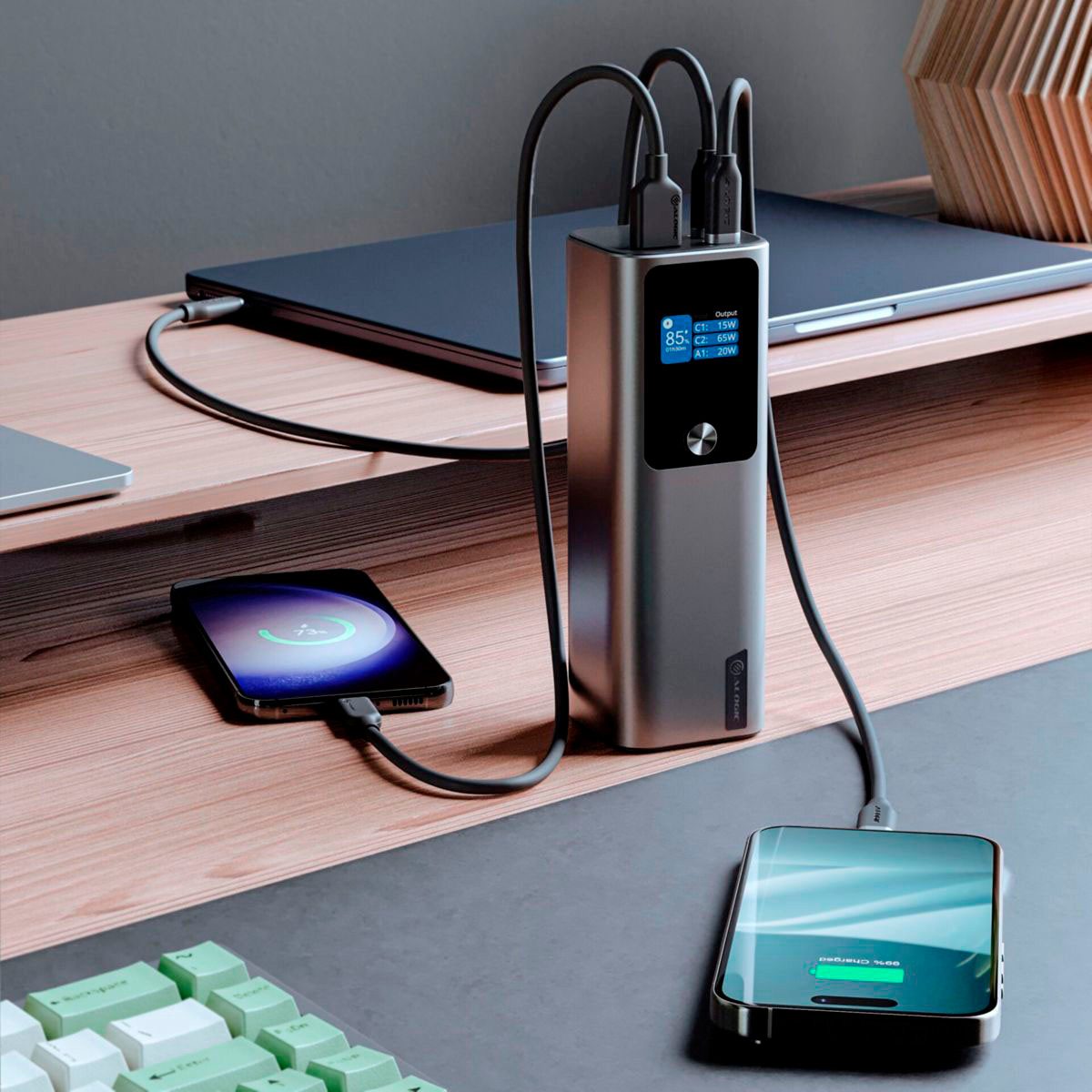 ALOGIC ARK Powerbank Ark Powerbank 27.000 mAh with 140W USB-C Charging 27000 mAh