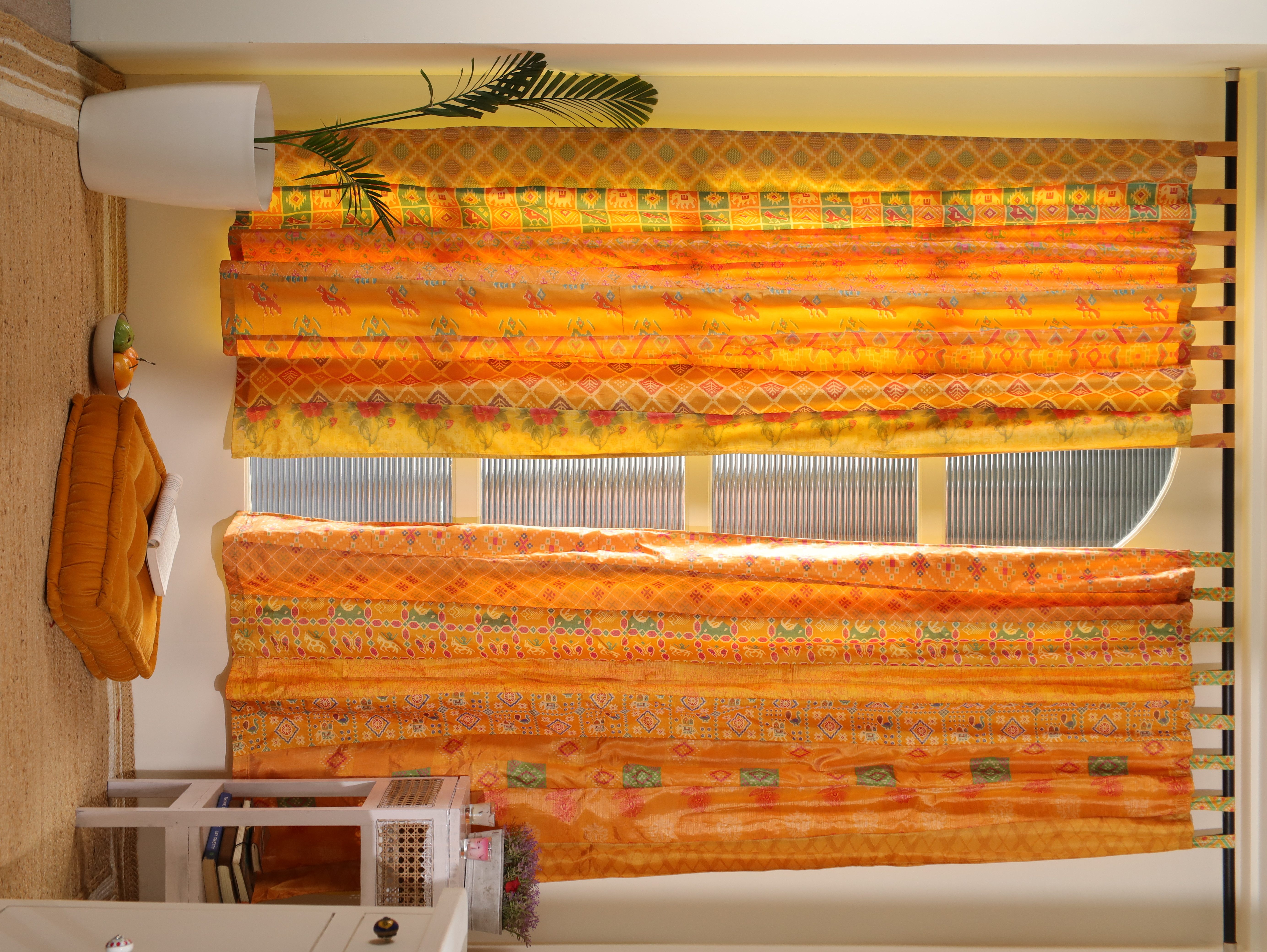 Karmandala Vorhang Vorhang Gelb 2er-Set blickdicht Boho Gardinen Patchwork Sari-Stoff, Handgefertigt, Nachhaltig / aus recyceltem Material
