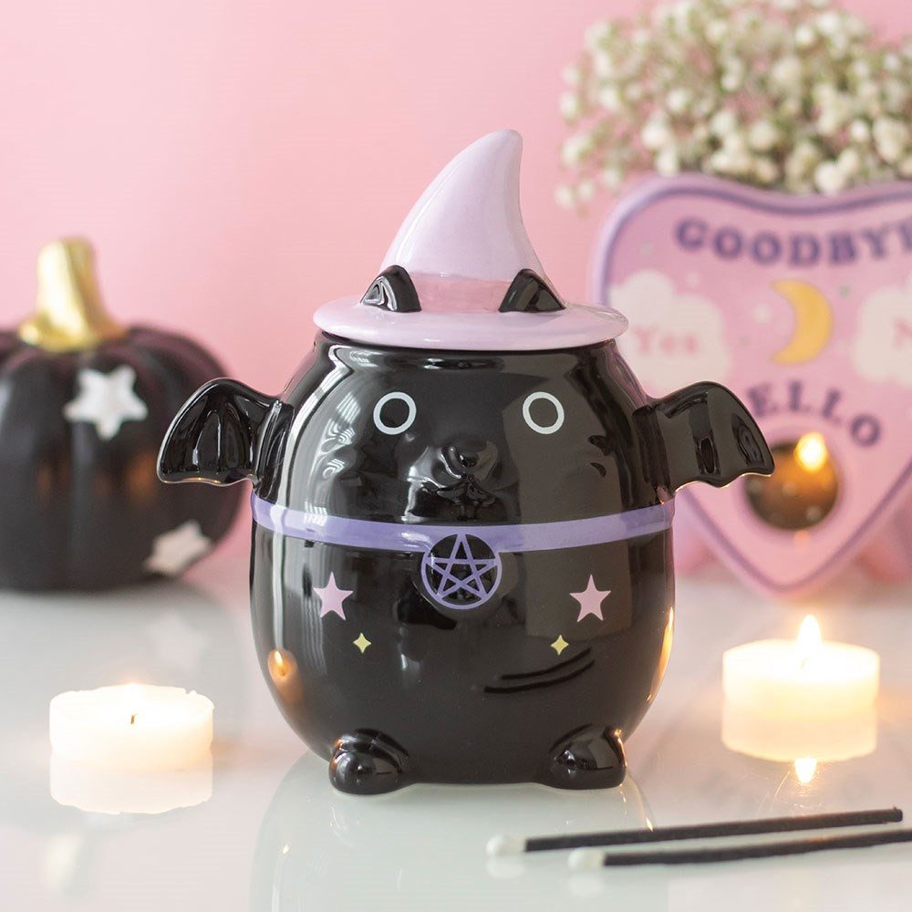 Something Different Duftlampe Kawaii Hexelkessel Duftlampe schwarz Keramik Fledermaus mit Hexenhut