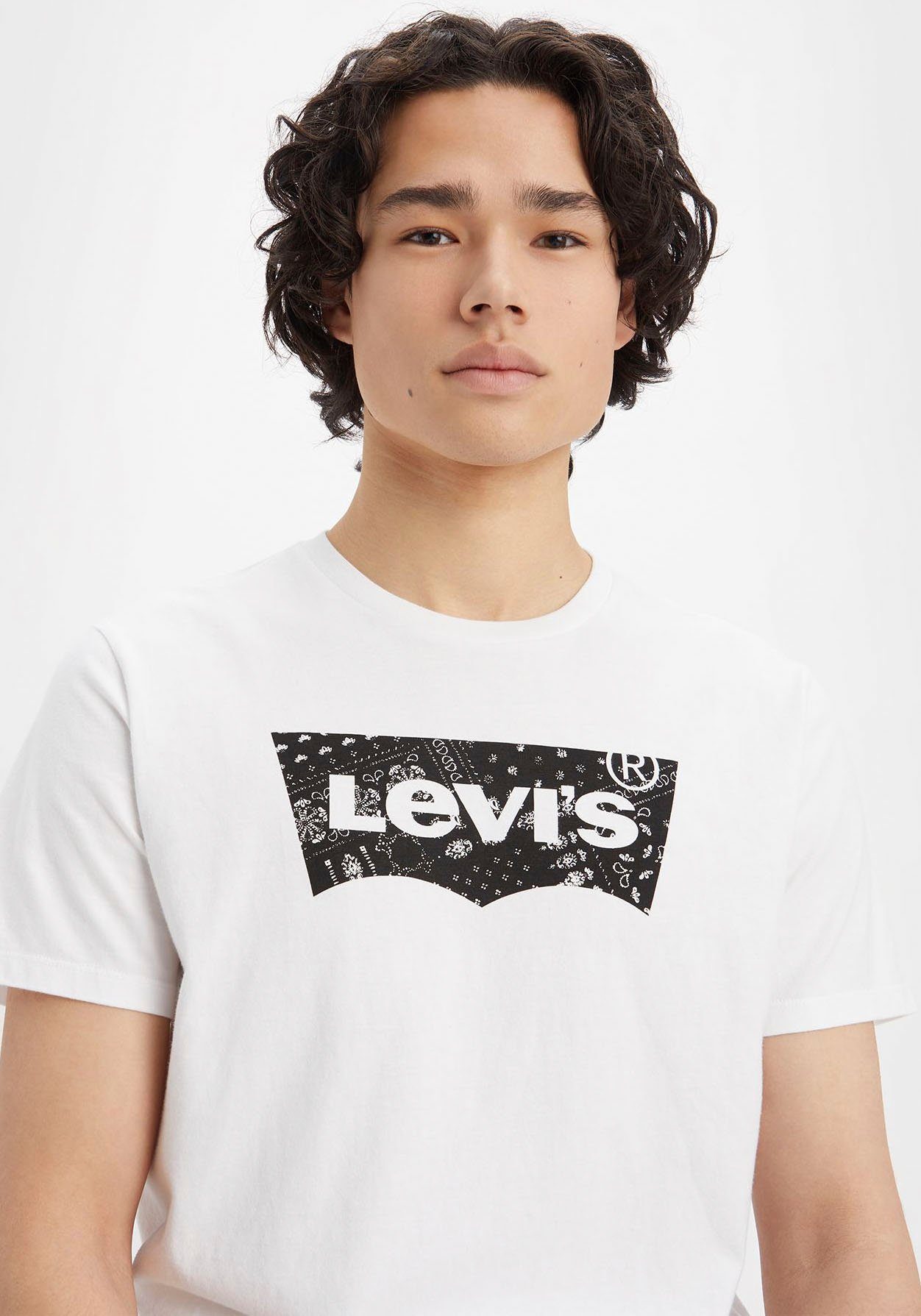 CREWNECK white Logo-Front-Print T-Shirt graphic mit Levi's® TEE