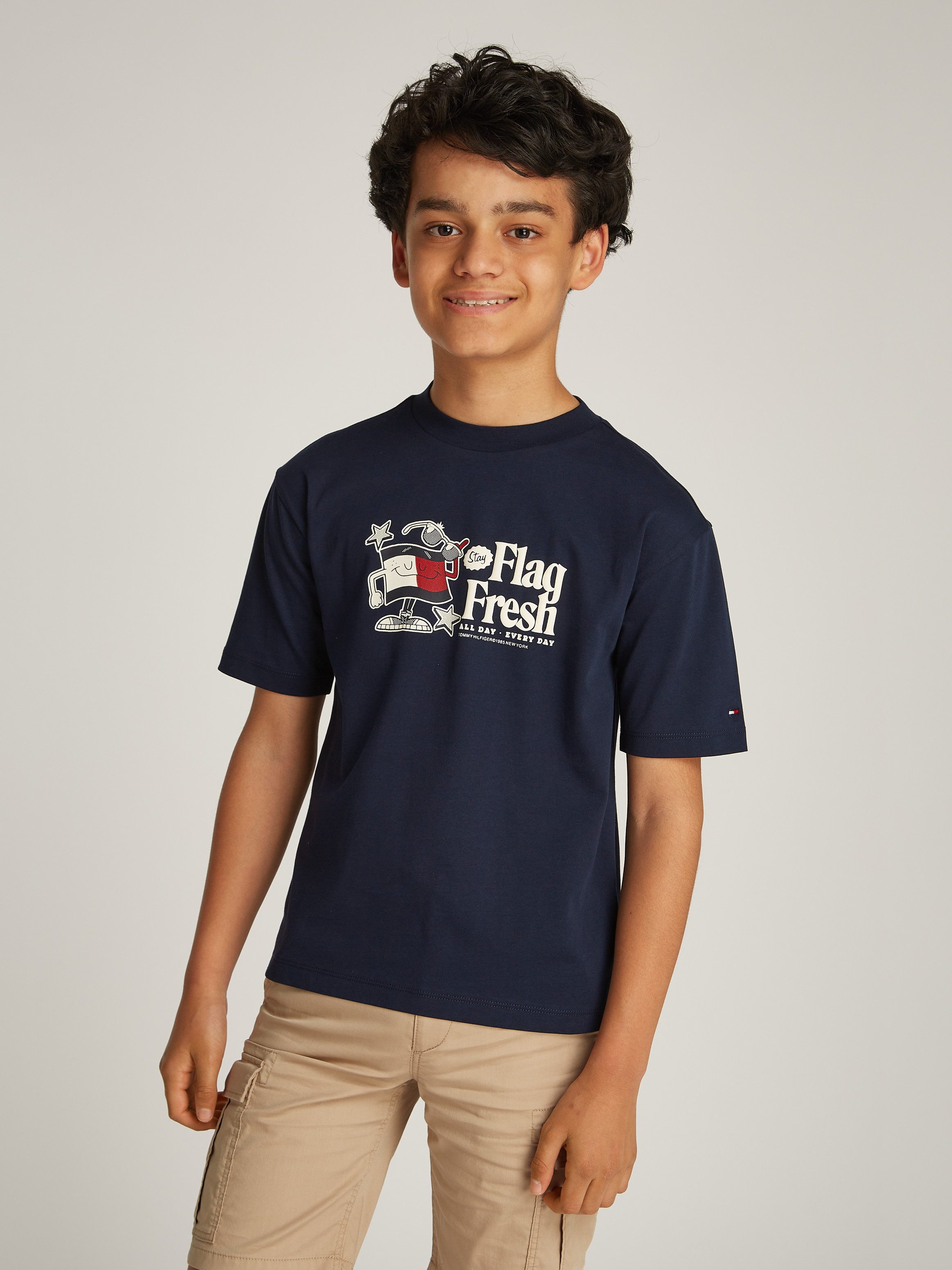 Tommy Hilfiger T-Shirt FLAG FUN TEE SS mit Logodruck