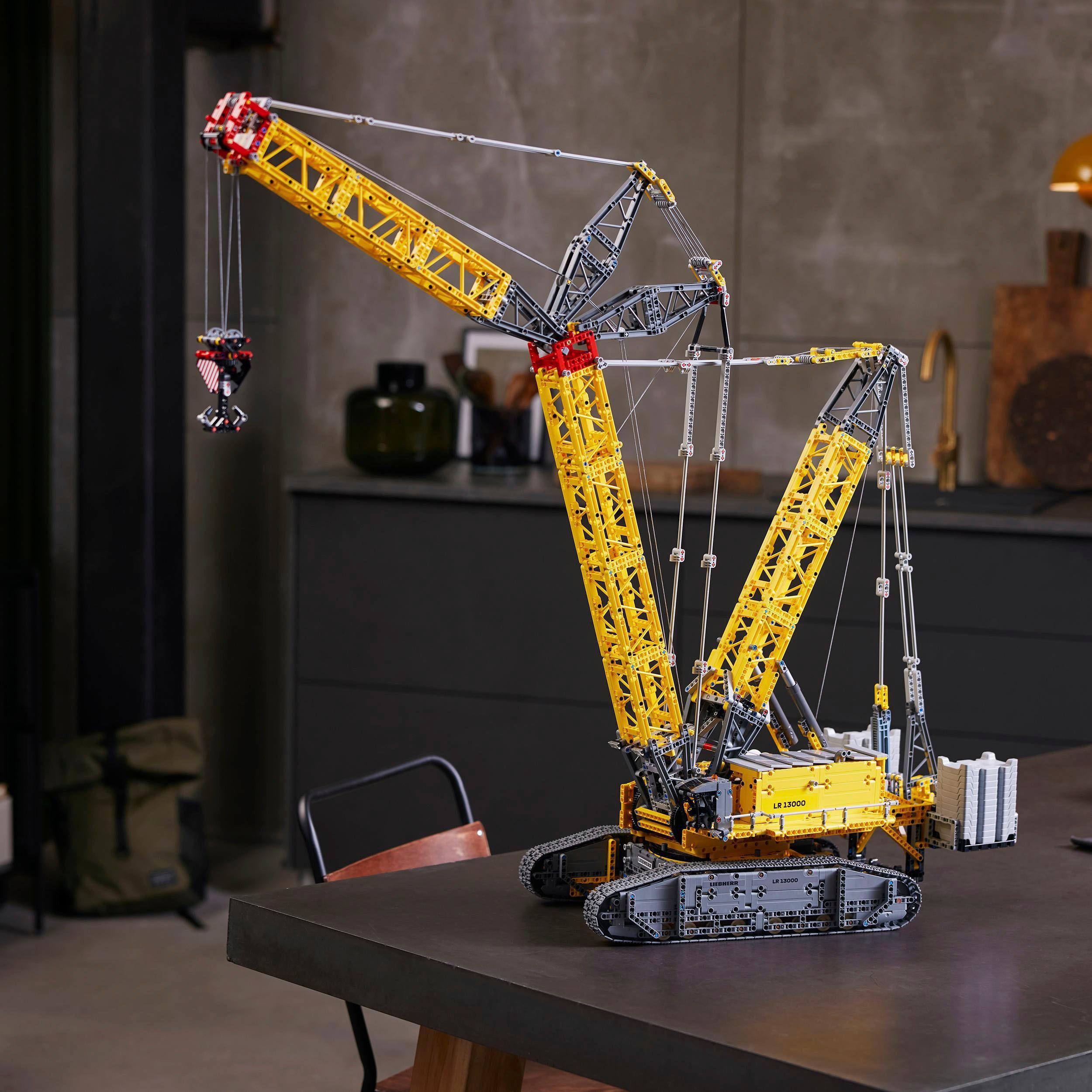 LEGO® Liebherr LR 13000 Raupenkran (42146), günstig online kaufen