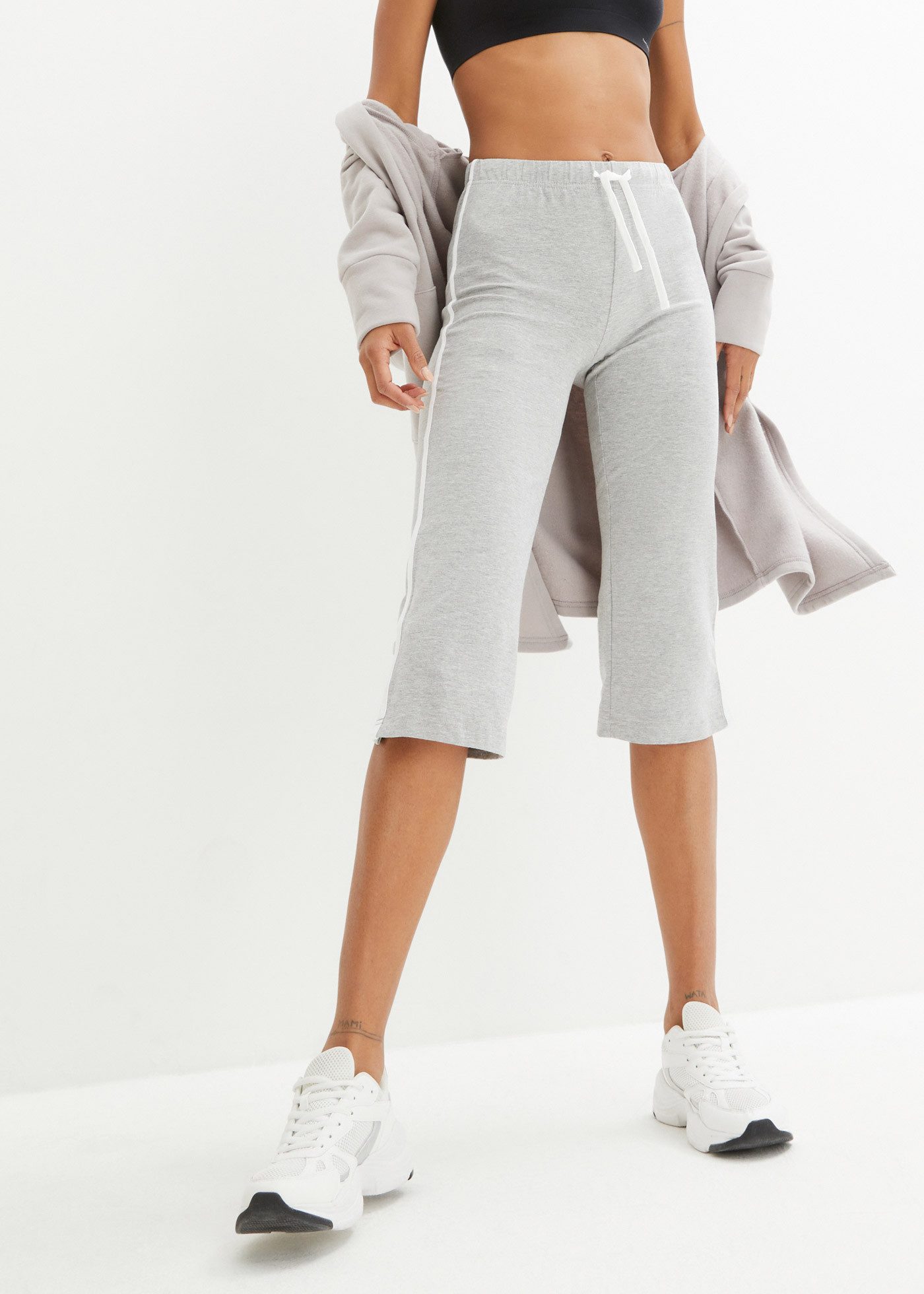 bonprix Sporthose (Packung, 2-tlg) Capri-Sporthose, skinny fit mit geradem Bein