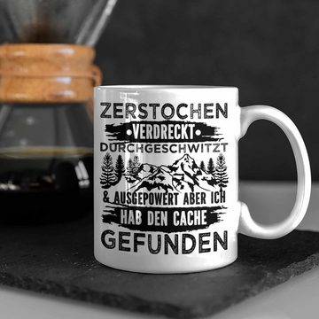 Trendation Tasse Trendation - Geocaching Tasse Geschenk Nur Noch Einen GPS-Schnitzeljag Geschenkidee Pfadfinder Geburtstag Geocacher Ausgepowert