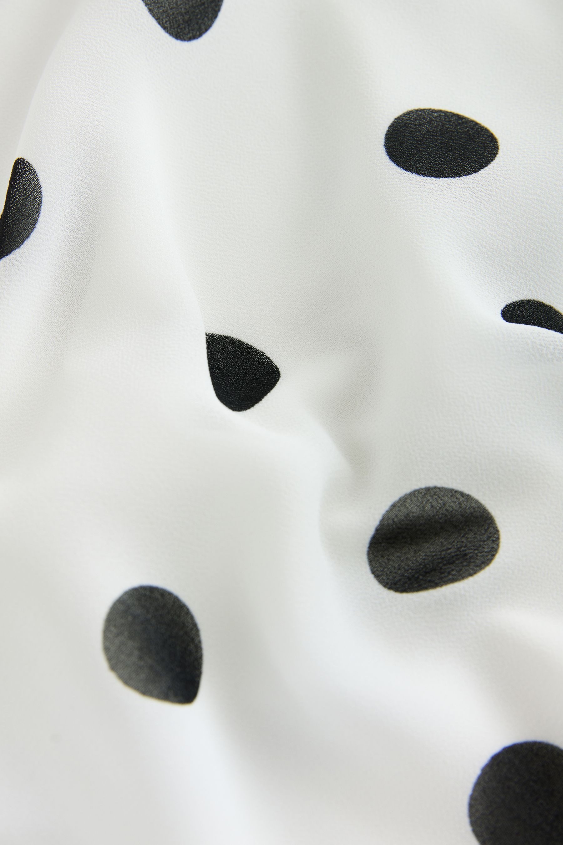 Next Blusenshirt Trägertop mit transparenter Lage und Cape-Ärmeln (2-tlg)