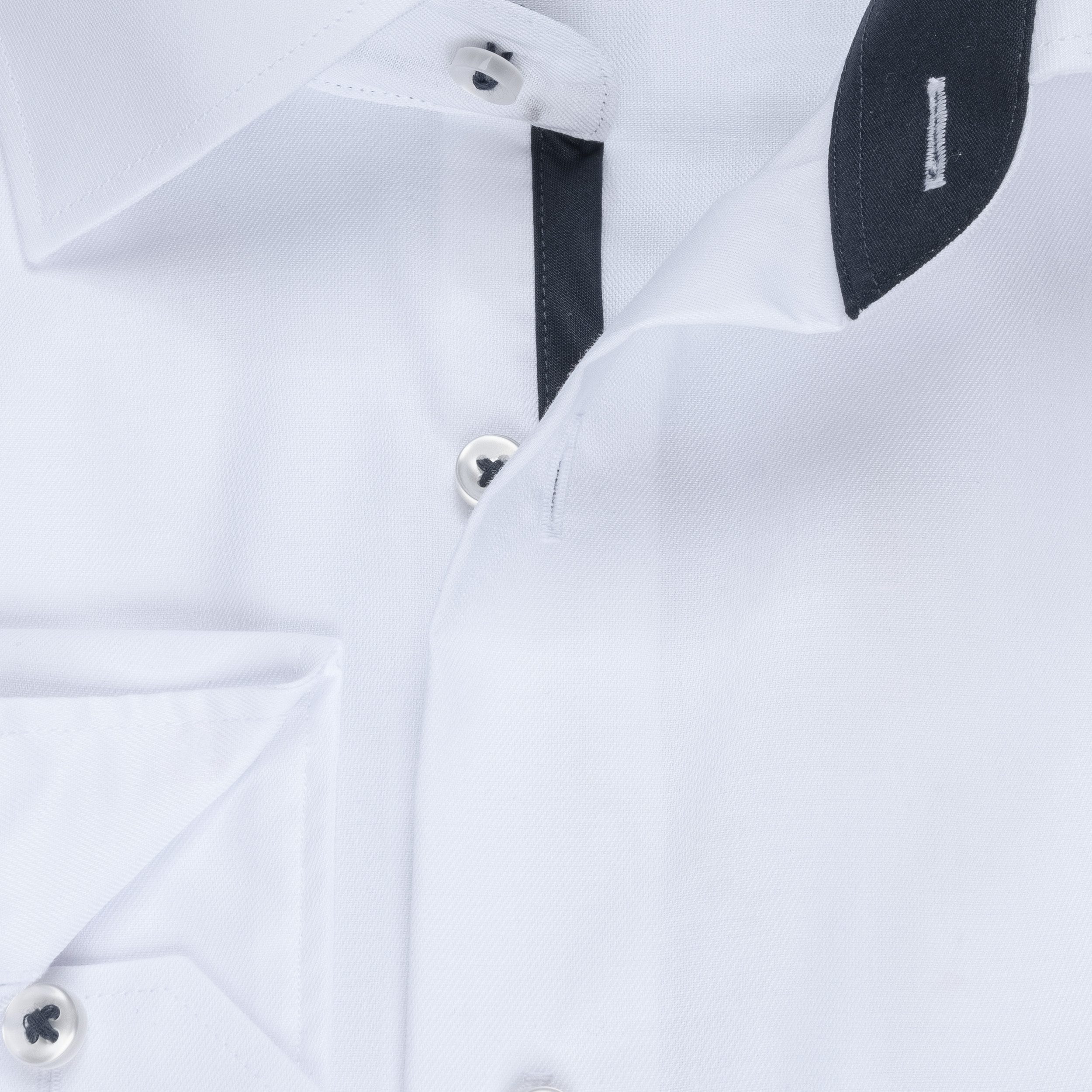 Eterna Businesshemd, Modern Fit I Weiß I Bügelfrei I Dynamic Cotton™ Langarm 65cm I Mit Brusttasche I Kentkragen mit Ausputz