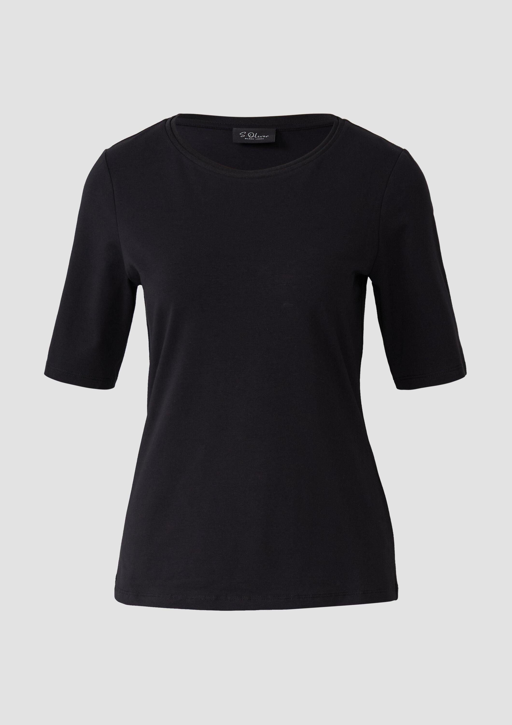 s.Oliver Kurzarmshirt T-Shirt T-Shirt aus Baumwollmix mit Satindetail am Ausschnitt
