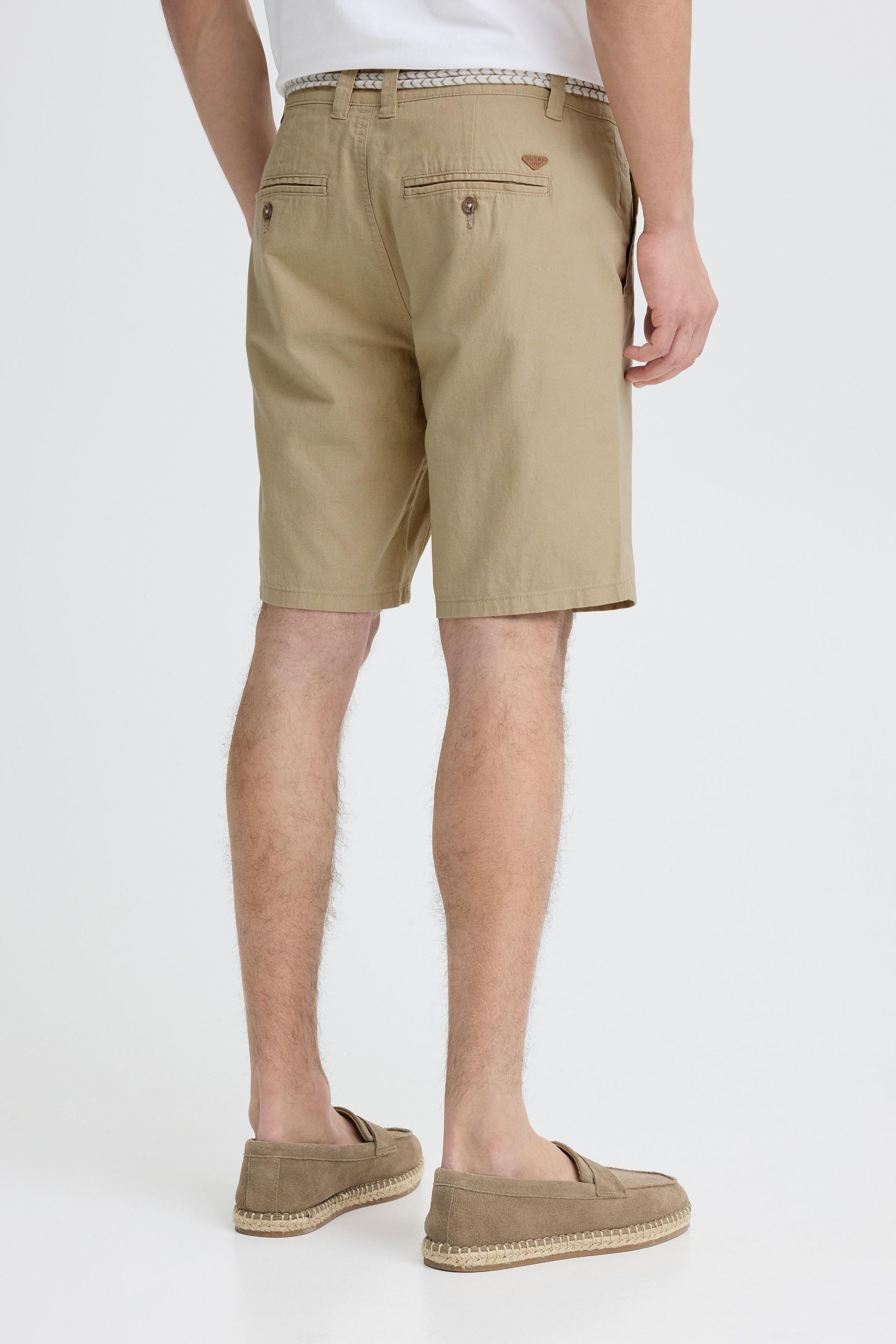 Blend Leinenhose BHMennok Leinenmix-Shorts mit Stoff Gürtel – Bild 4 von 5
