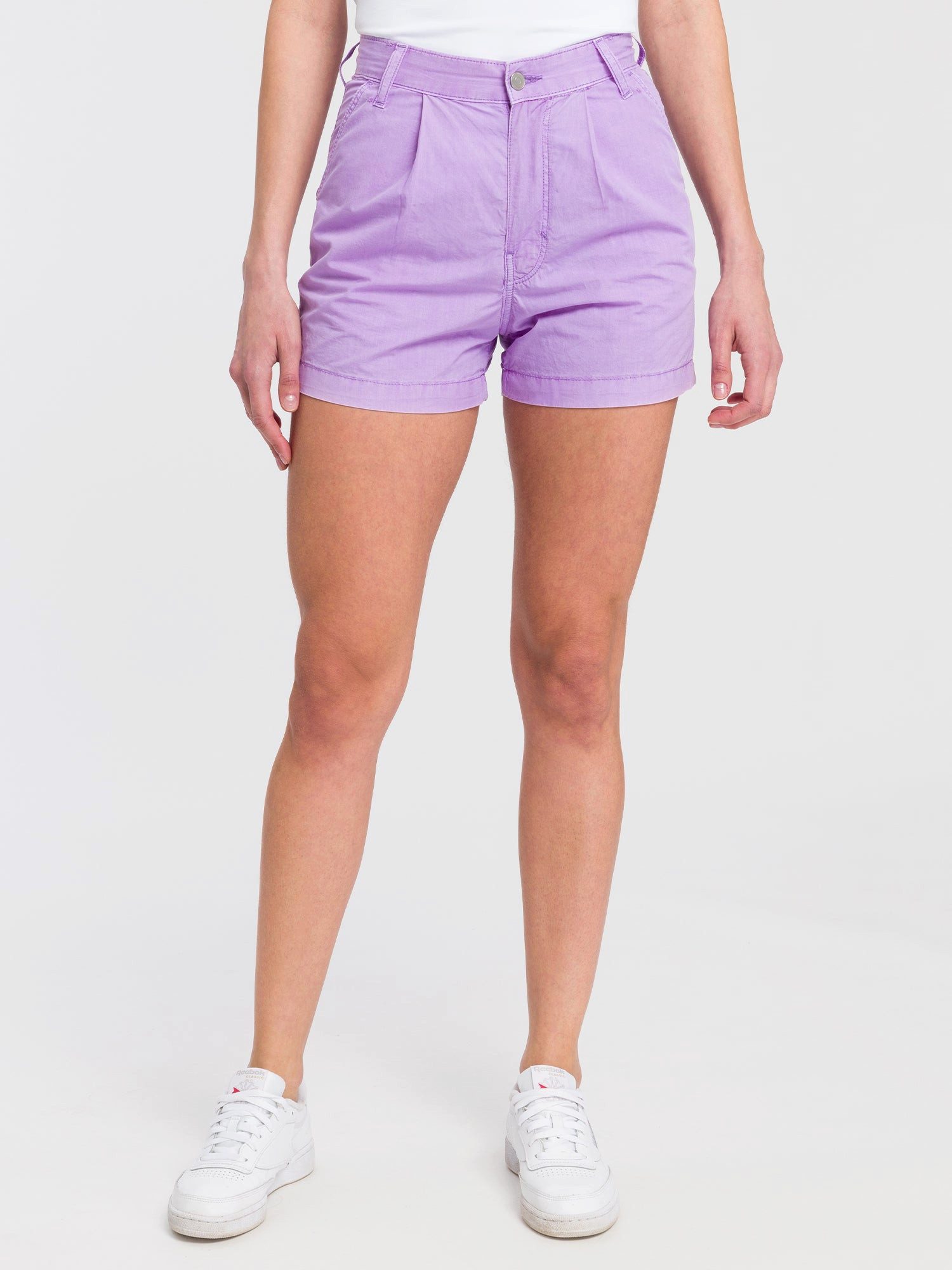 CROSS JEANS® Stretch-Jeans CROSS JEANS PLEATED CHINO SHORT lilac B596-011
