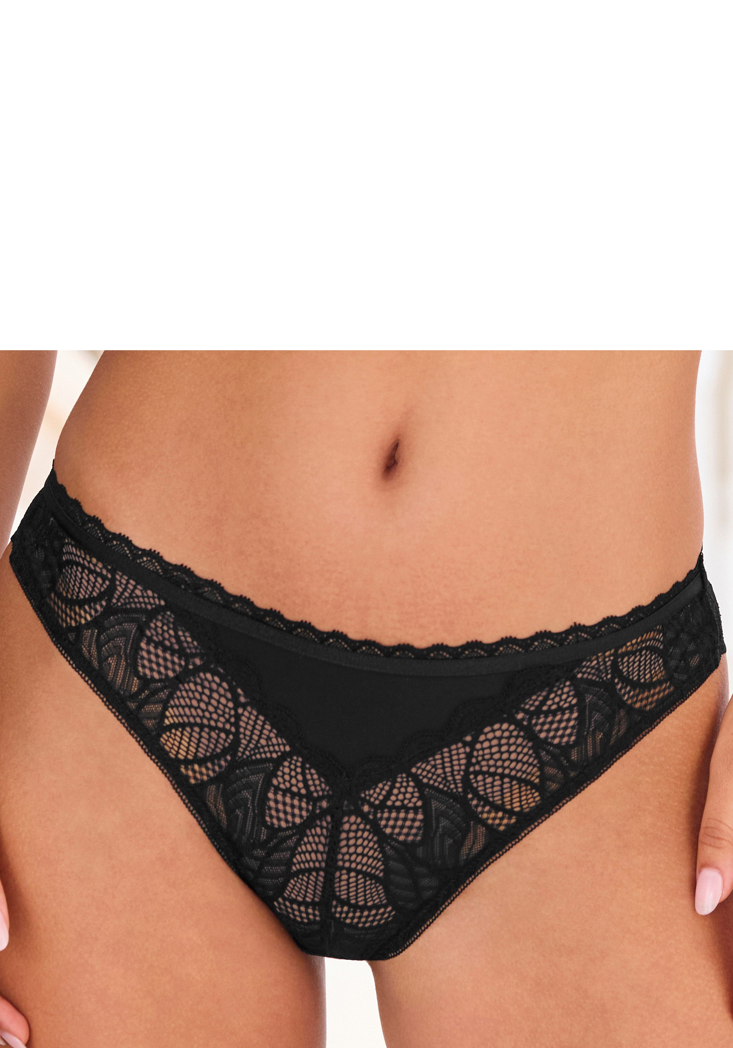 LASCANA Stringpanty aus dezent transparenter Spitze