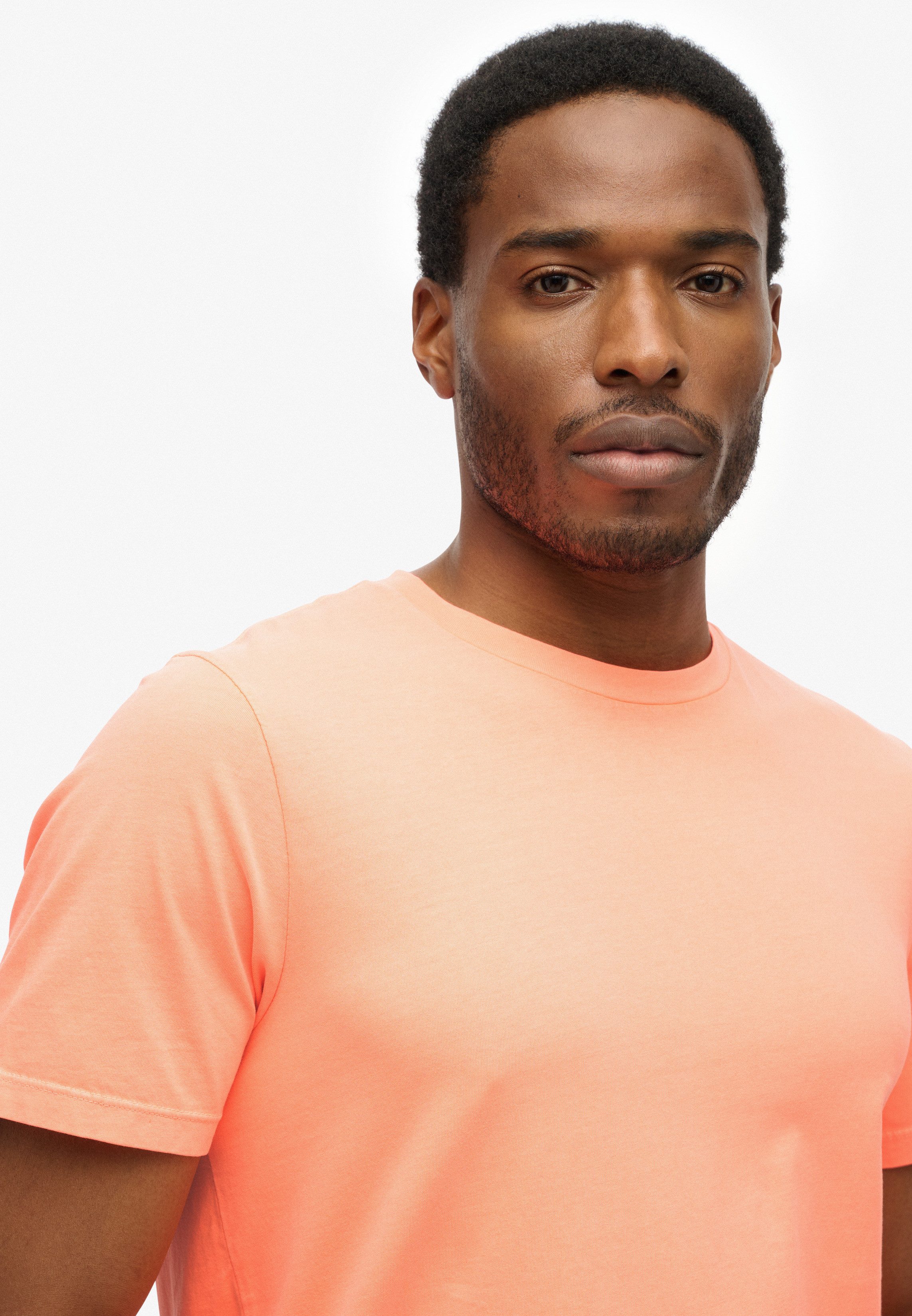 Superdry Rundhalsshirt CLASSIC ESSENTIAL TEE günstig online kaufen
