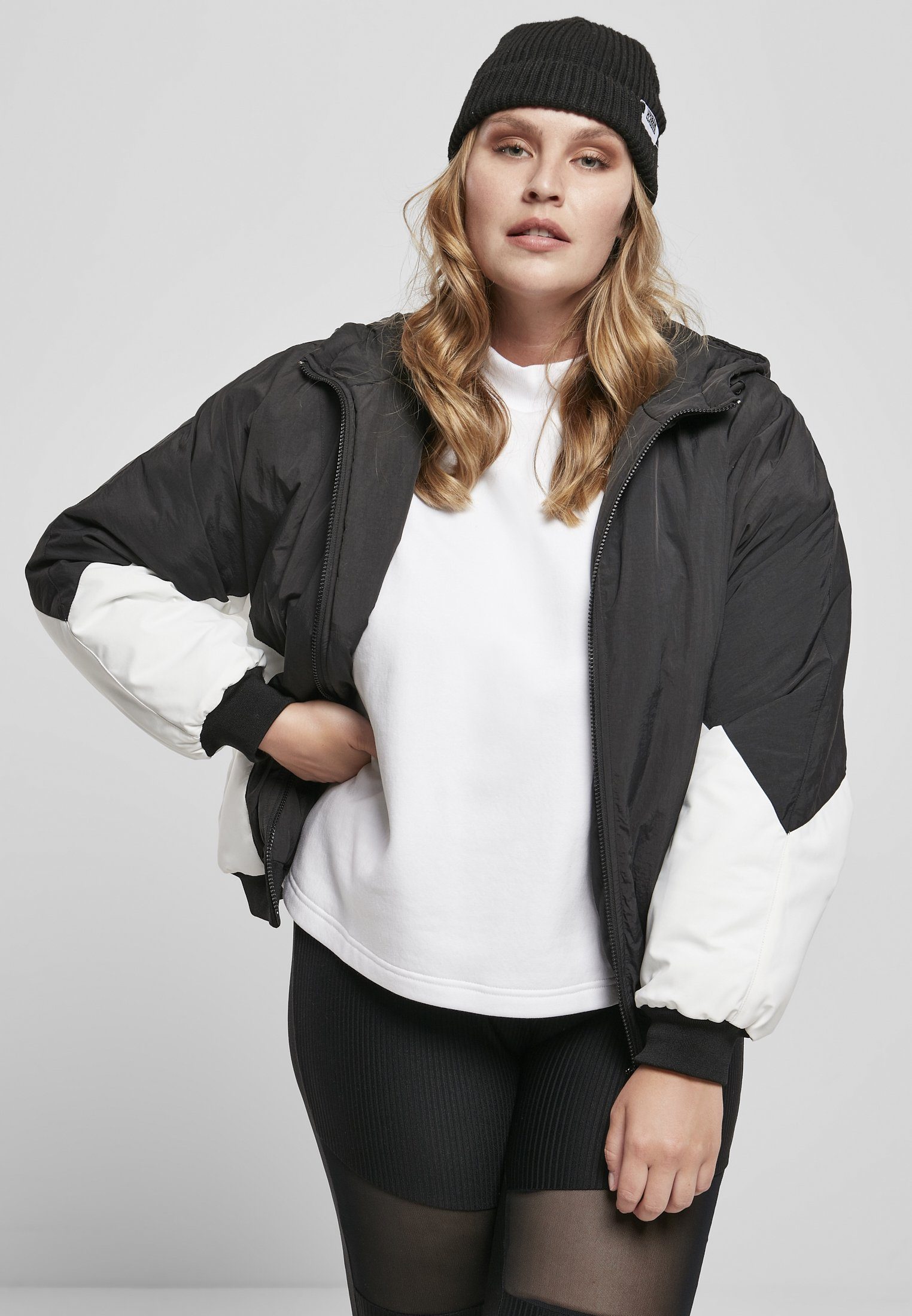 URBAN CLASSICS Allwetterjacke Urban Classics Frauen Ladies Padded 2-Tone Batwing Jacket (1-St)