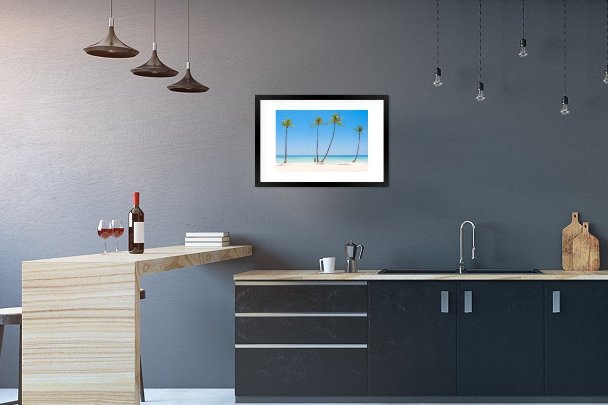 MuchoWow Poster Meer - Palmen - Schatten, (1 St), mit Rahmen, Kunstdruck, Gerahmtes Poster, Schwarzem Bilderrahmen
