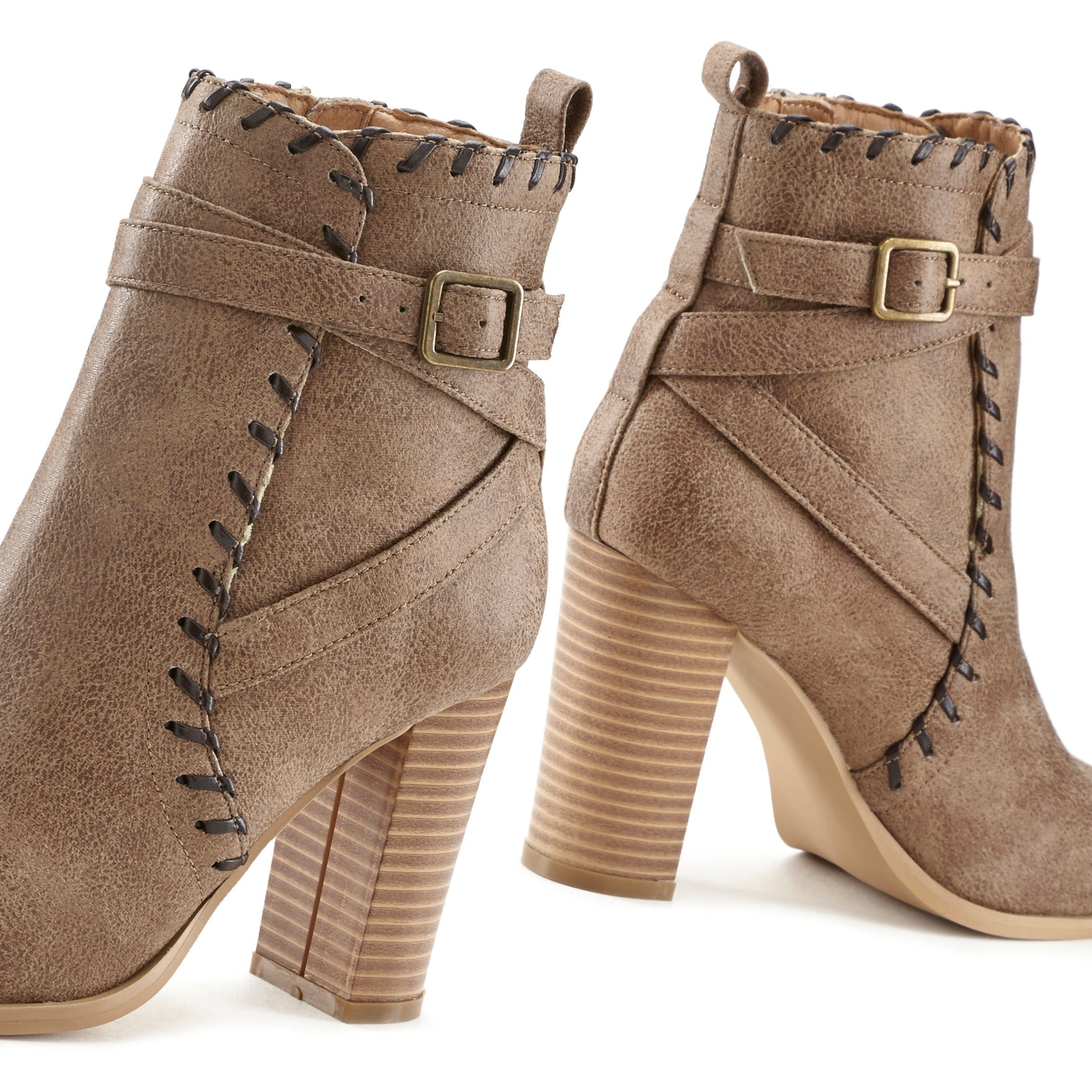 Vintage-Look Boot, Ankle camelfarben mit Blockabsatz, im Stiefel LASCANA High-Heel-Stiefelette bequemen