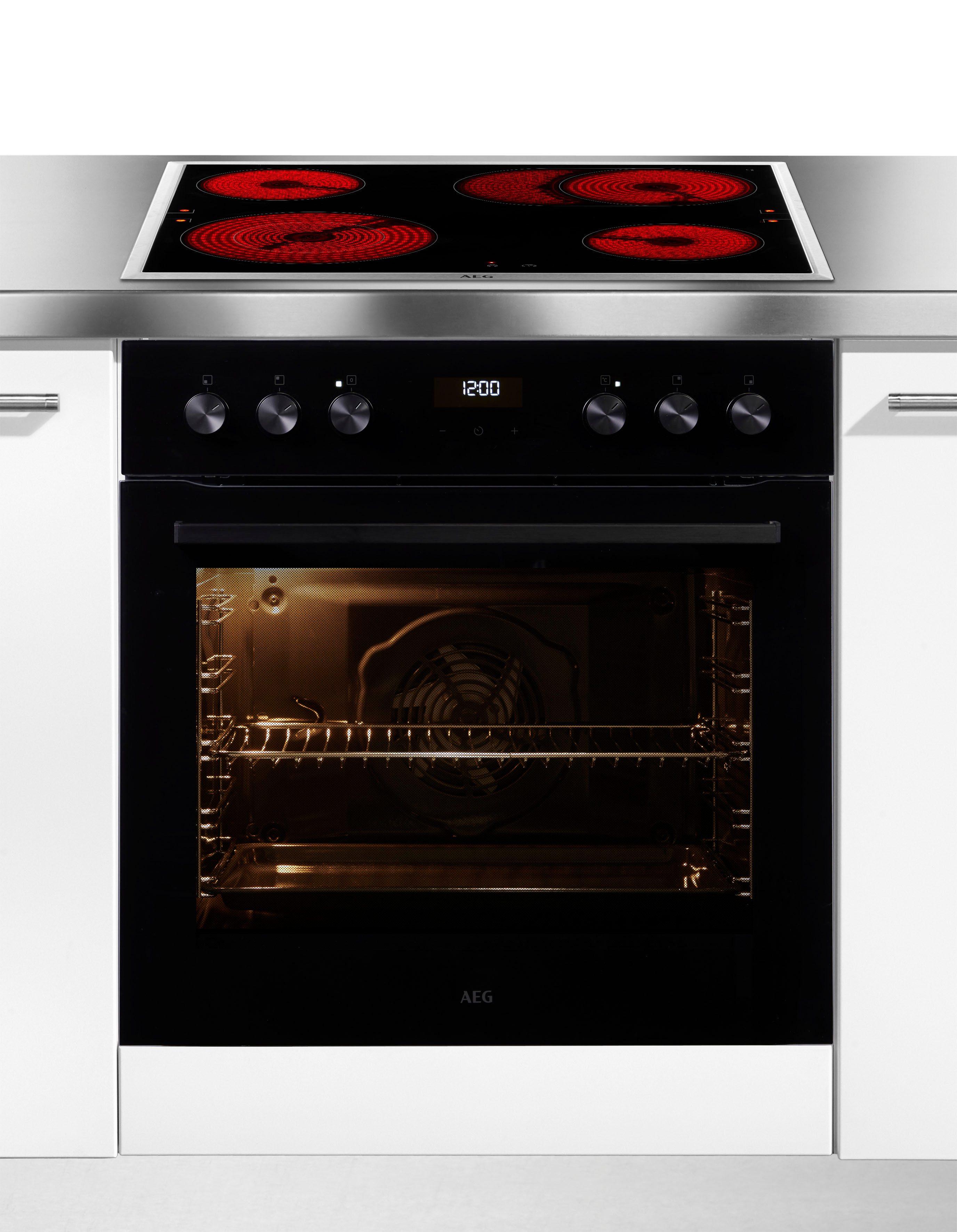 AEG Elektro-Herd-Set Serie 5000 HH25HSB, Aqua Clean, Heißluft: Gleichmäßiges Garen auf 3 Ebenen: ideal für Mehrblech‑Backen