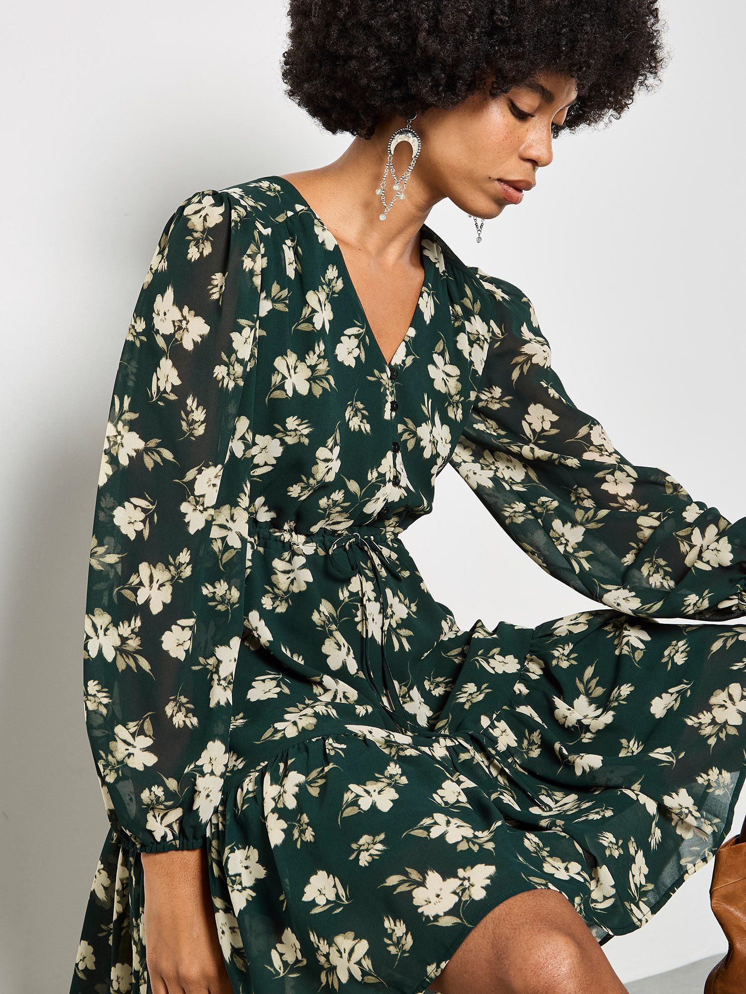 Apricot Druckkleid Minikleid aus Chiffon mit Blumenprint günstig online kaufen