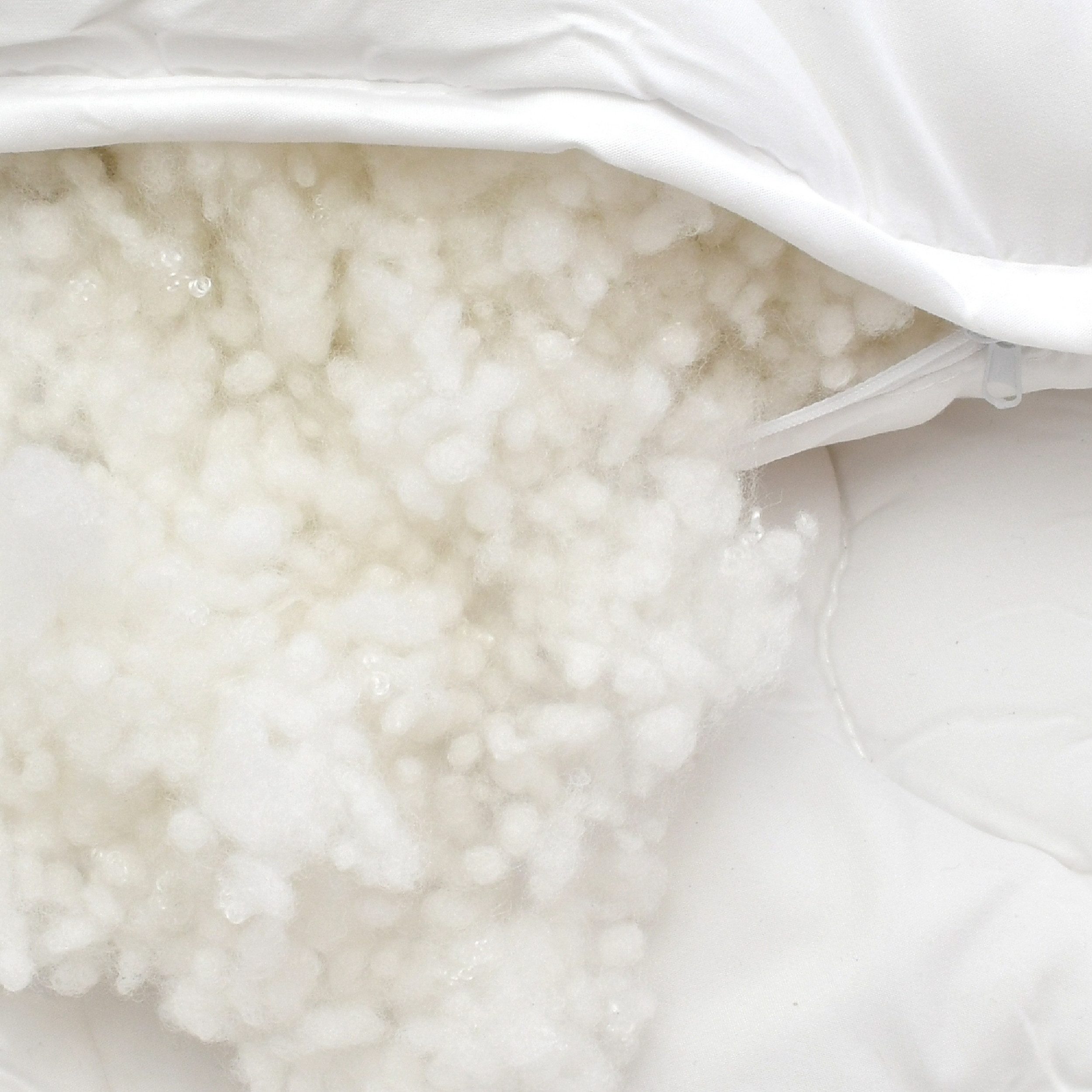 Schiesser Kopfkissen Hygge mit recycelter Füllung und individueller Höhenanpassung, Füllung: hypoallergene Faserfüllung, Bezug: pflegeleichter Mikrofaserbezug, Spar-Set, für Allergiker geeignet