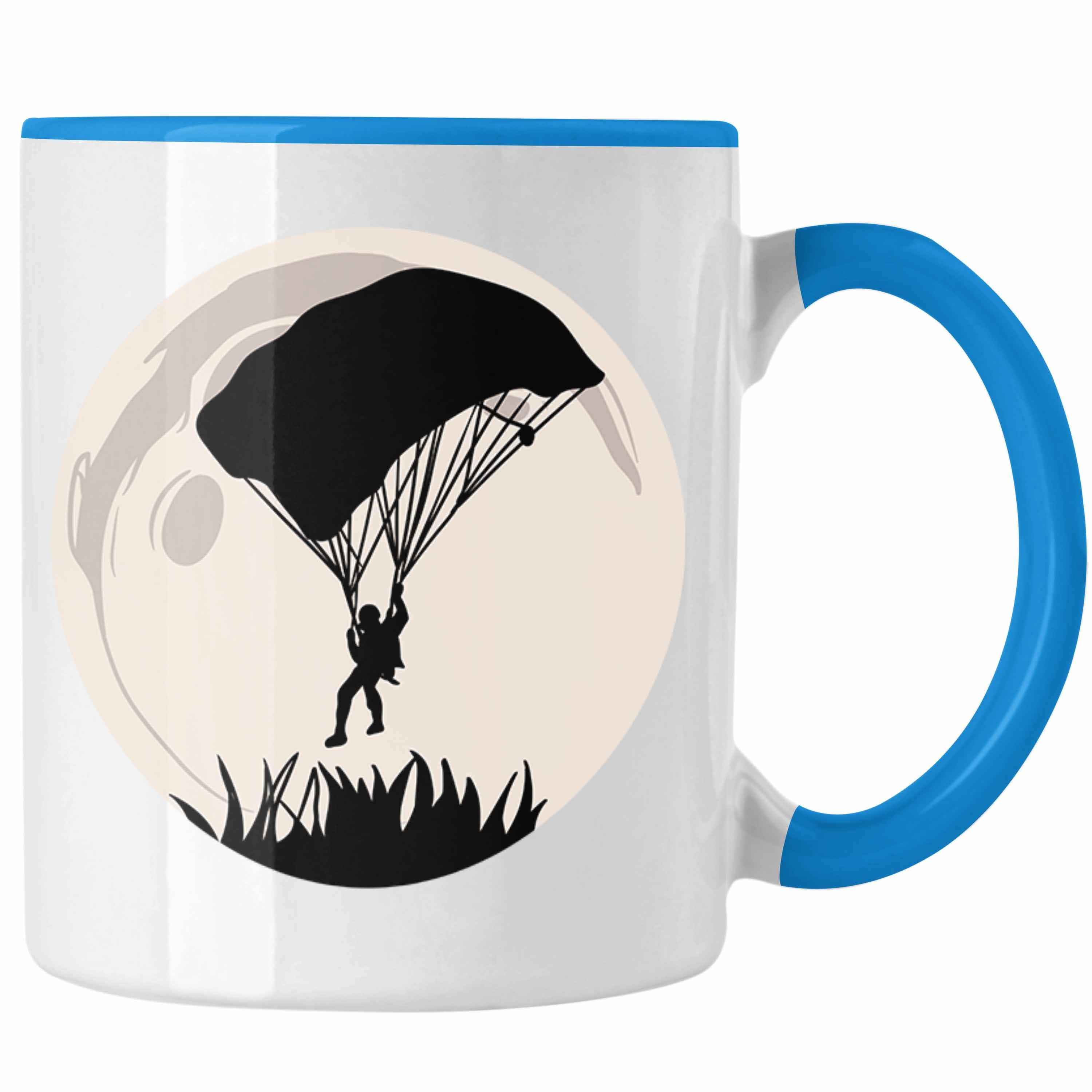 Trendation Tasse Lustige Tasse für Geschenk und Paragliding- Fallschirmspringer Abenteu Blau