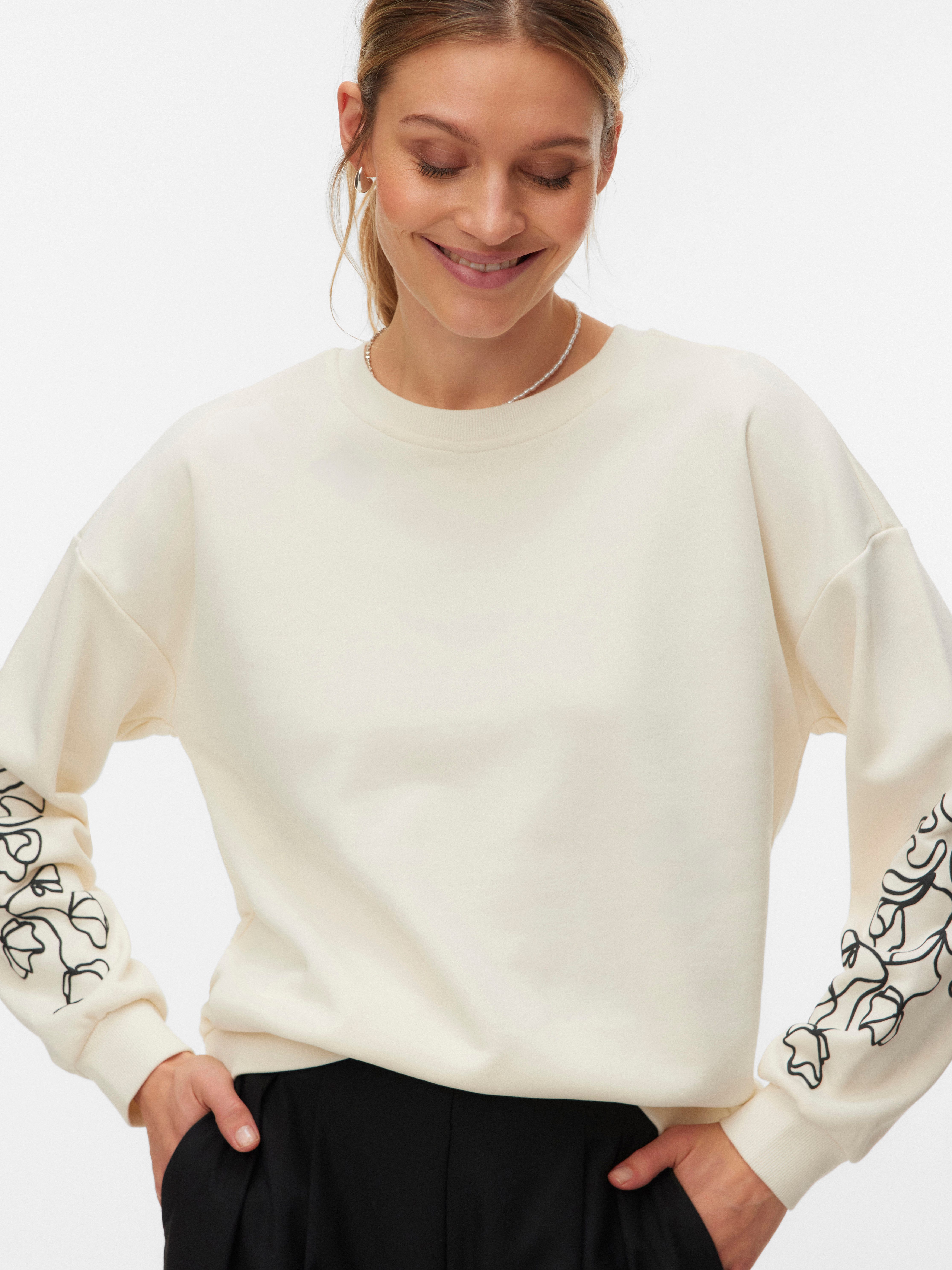 Vero Moda Sweatshirt VMLADA L/S O-NECK SWEATSHIRT JRS BTQ Baumwollmischung, regular fit