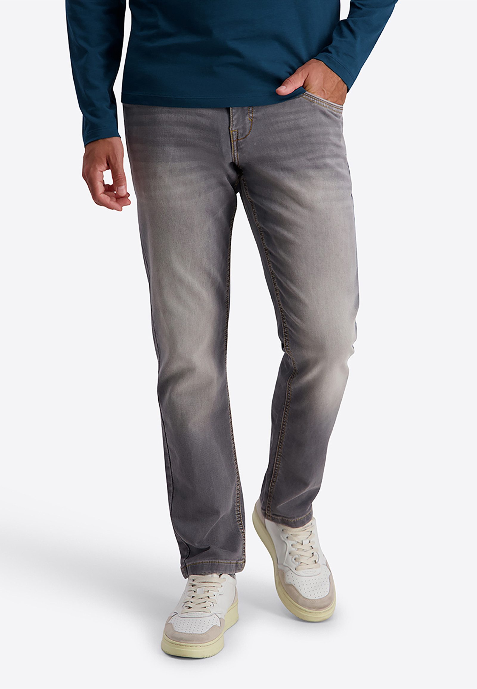 TIMEZONE Regular-fit-Jeans Markante Used-Waschung Kontrastnähte für Herren (1-tlg) Regular Fit, Whisker-Effekte, 5-Pocket, Gürtelschlaufen