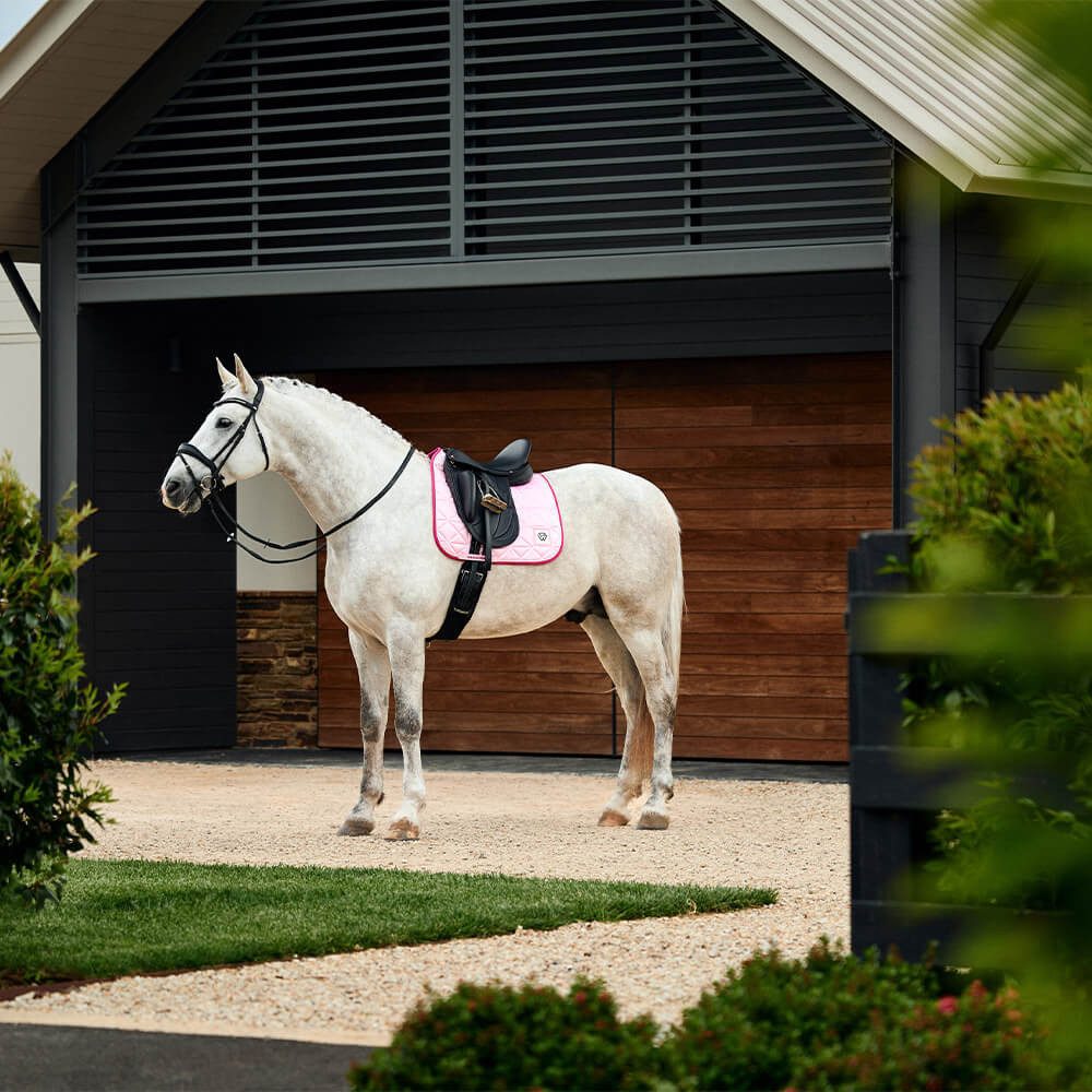 WeatherBeeta Schabracke Weatherbeeta Satin Luxe Air-Tec Dressage Saddle Pad