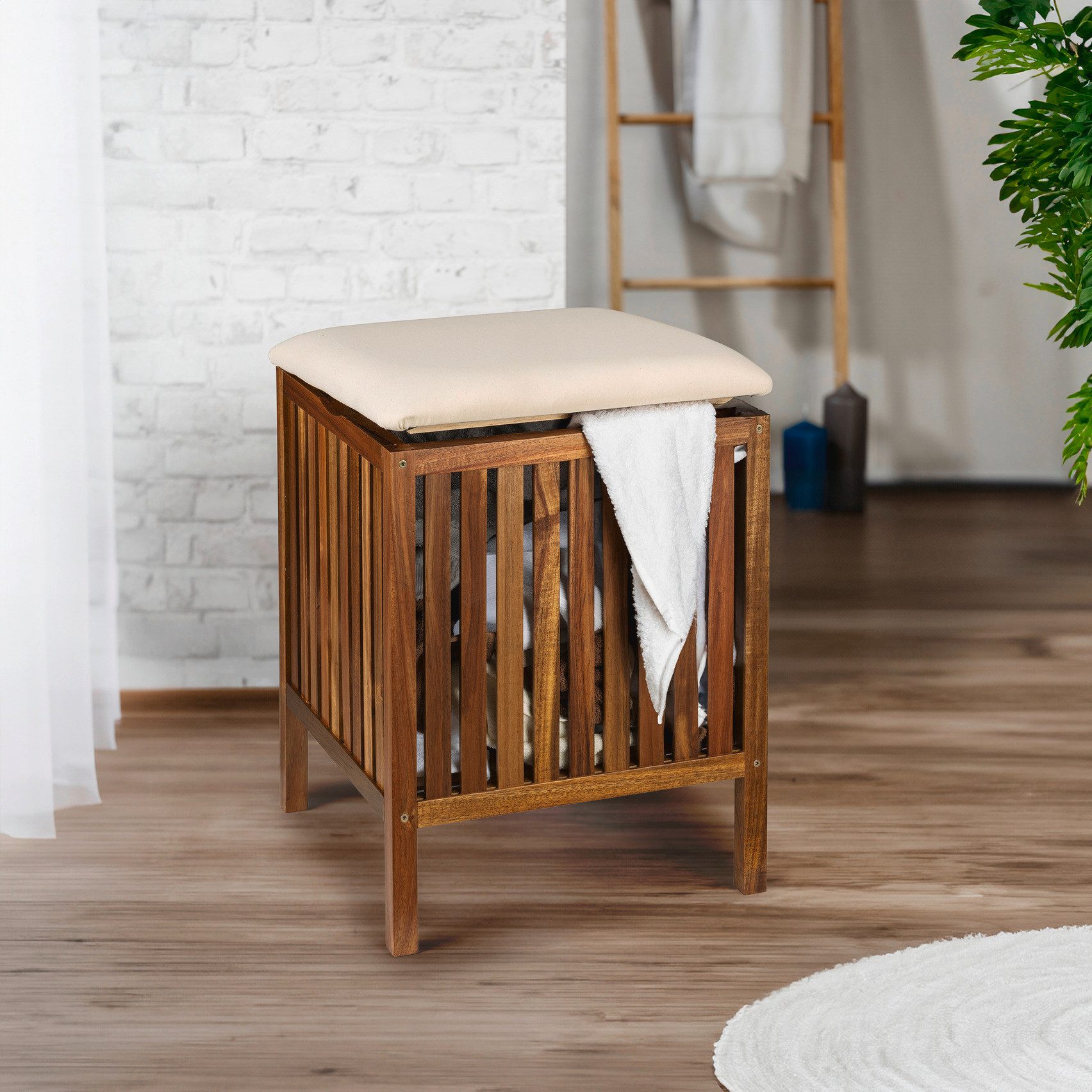 WENKO Hocker Fondi, gepolstert, aus Akazienholz, ideal zur Wäscheaufbewahrung