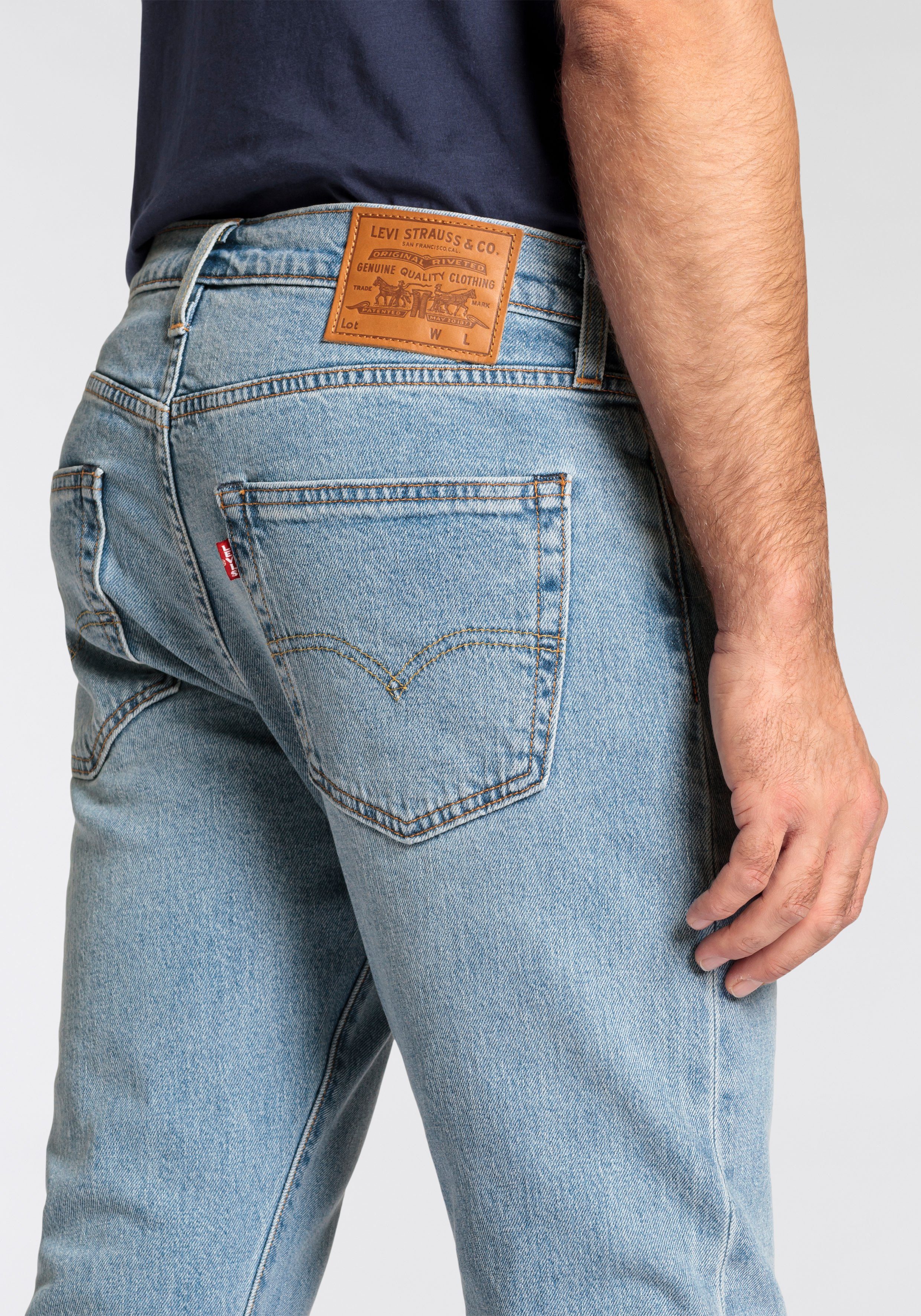 Levi's® Tapered-fit-Jeans 512 Slim Taper Fit mit Markenlabel – Bild 4 von 5