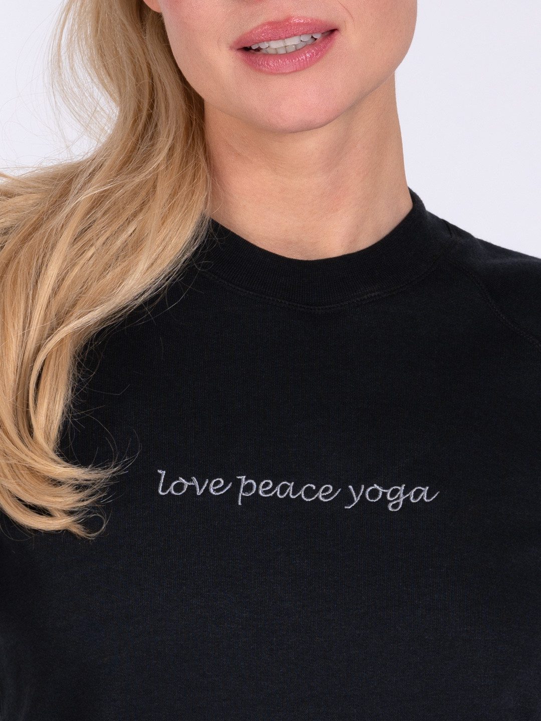 Magadi Yoga & Relax Shirt Bella aus Sweat-Stoff mit Love Peace Yoga günstig online kaufen