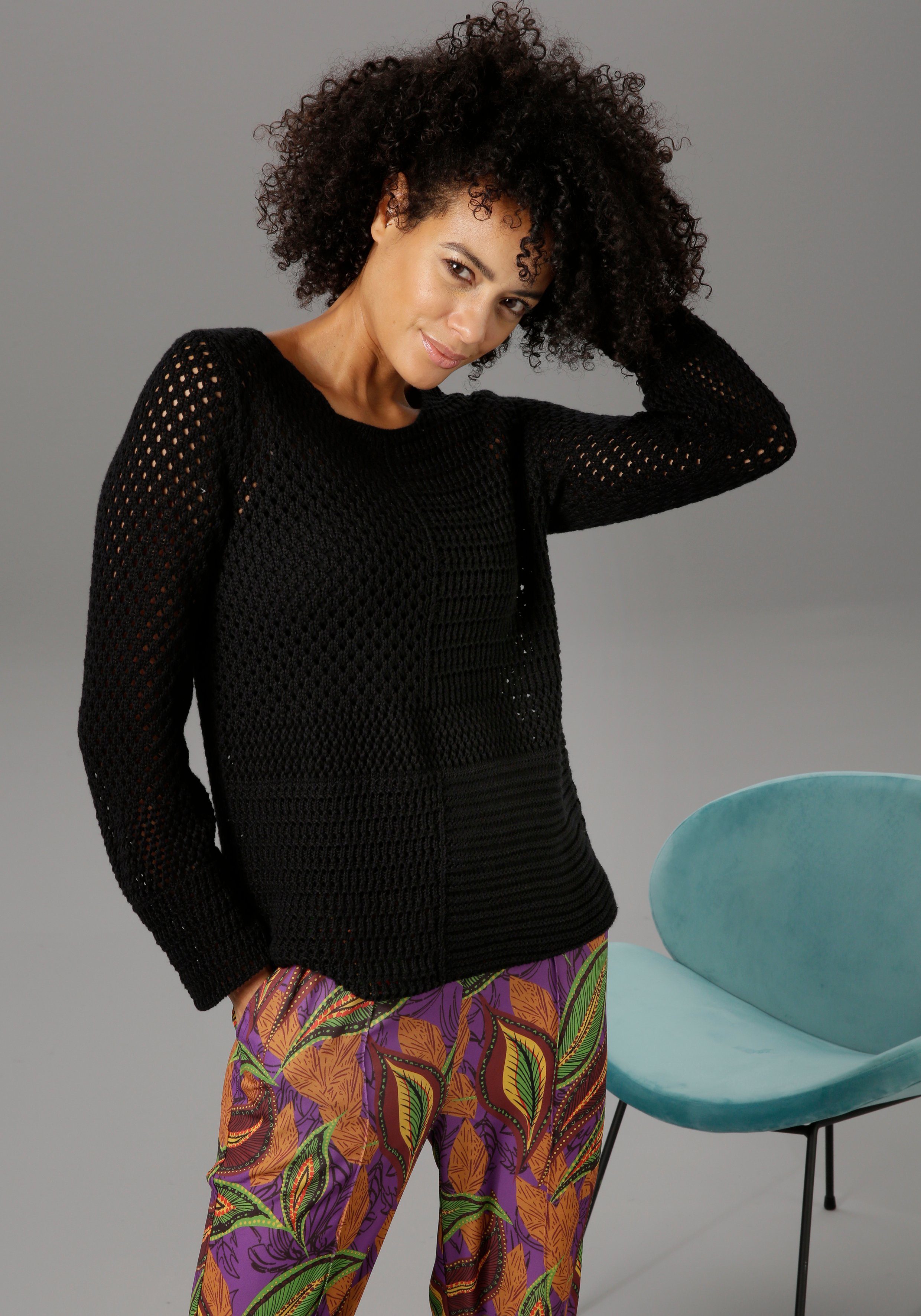 Aniston CASUAL Rundhalspullover mit trendig gemixten Ajour-Mustern schwarz