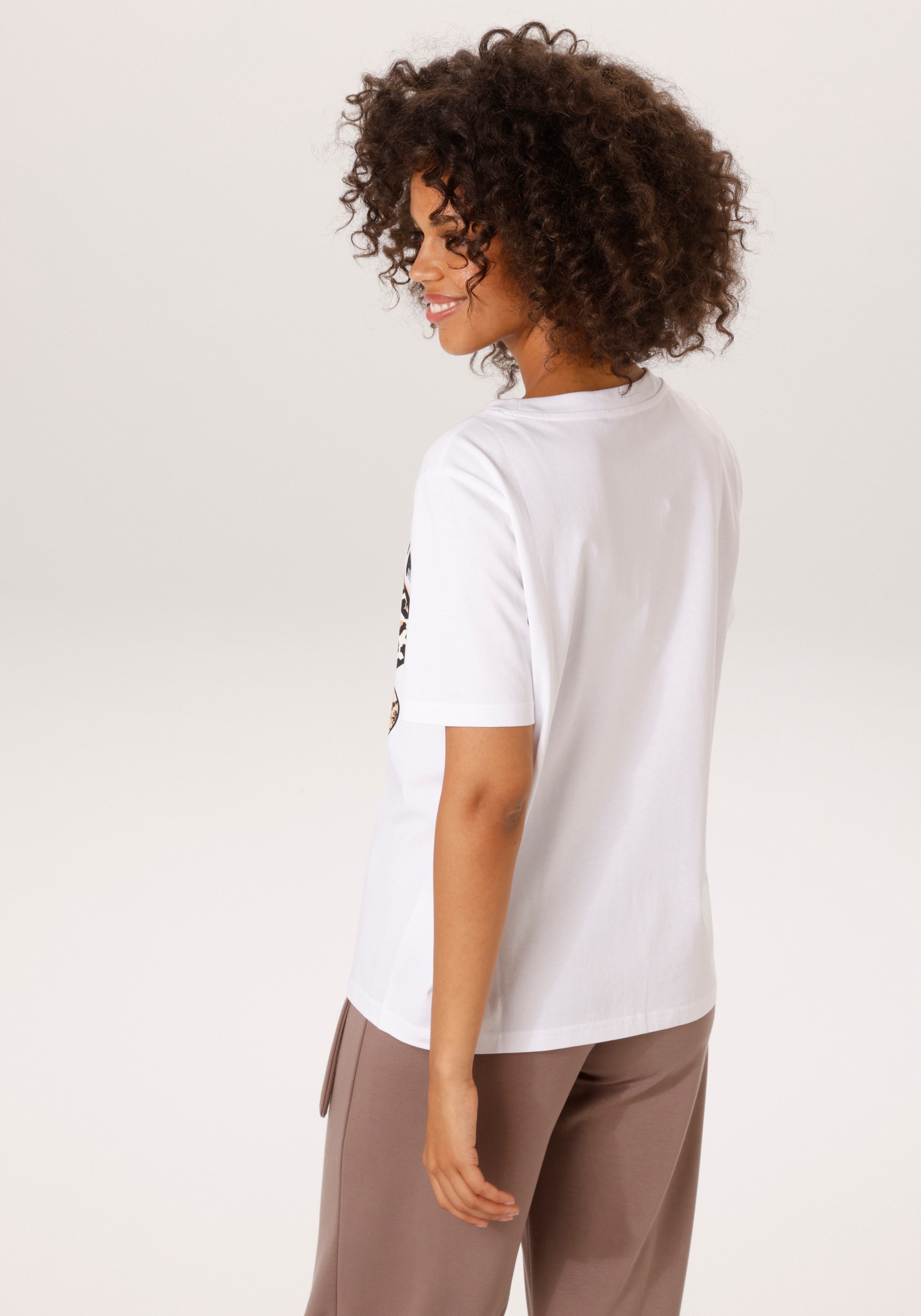 Aniston CASUAL T-Shirt mit Herzen, Animal-Drucken und Statement-Schriftzug