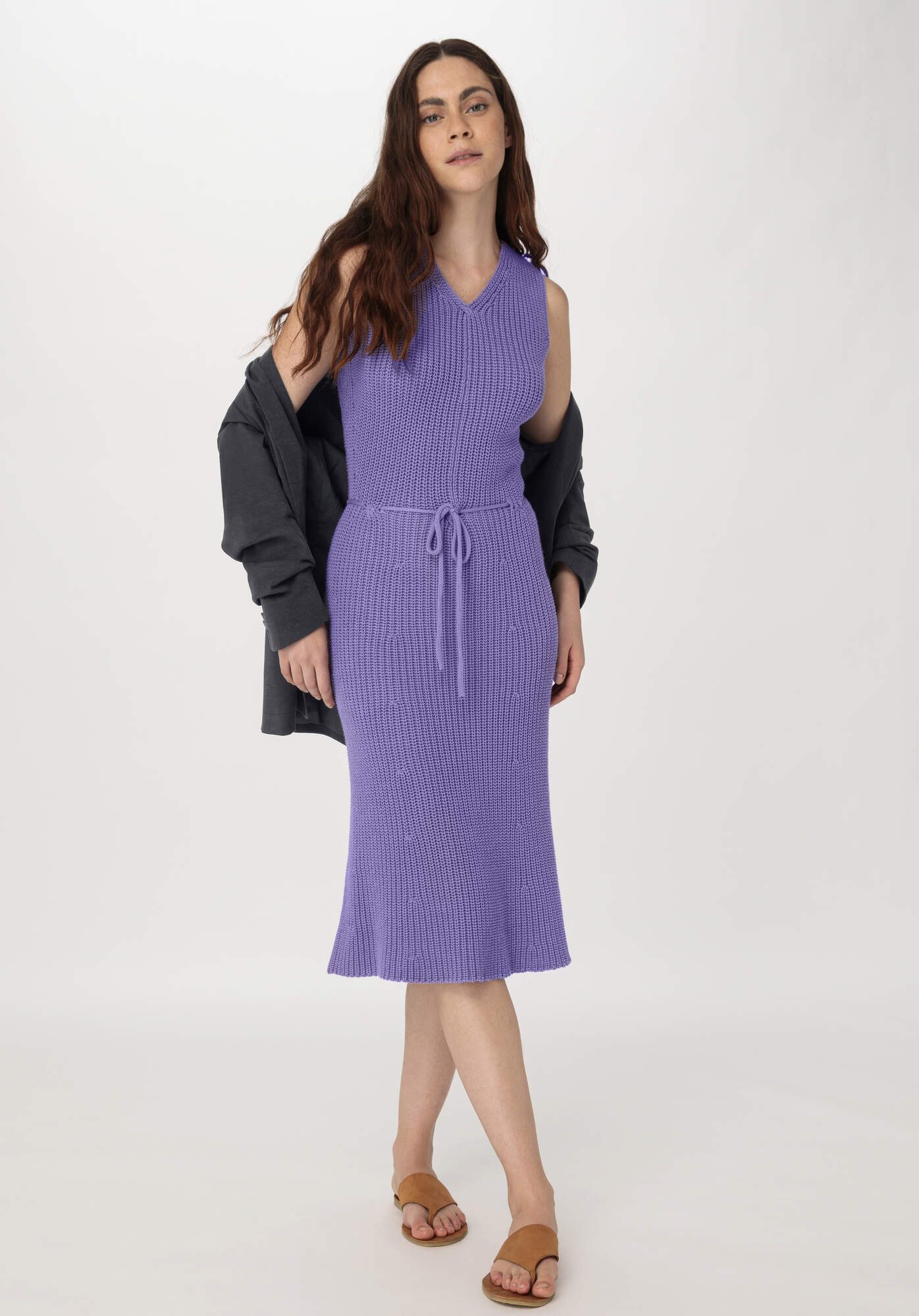 Hessnatur Strickkleid Midi Slim aus reiner günstig online kaufen