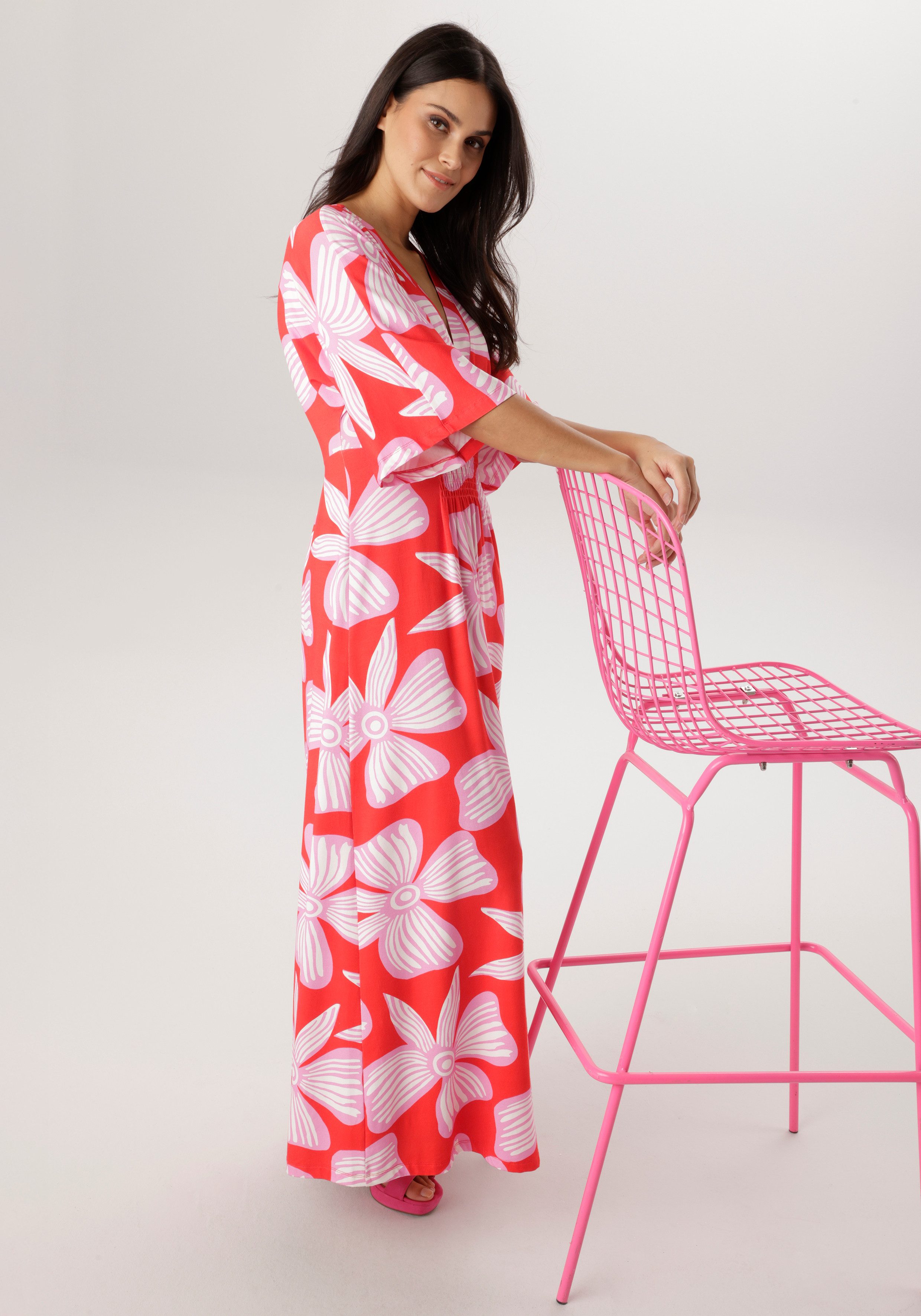 Aniston SELECTED Maxikleid mit weiten, 3/4-langen Ärmeln