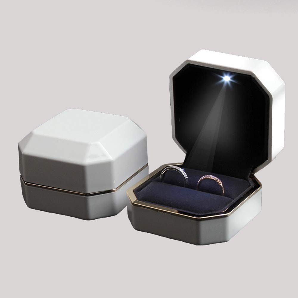 Leway Schmuckkassette »Ring Box mit LED-Licht,Ringschachtel Schmuck Display  Geschenkbox für Ehe, Verlobung, Hochzeit« (1 Stück) online kaufen | OTTO