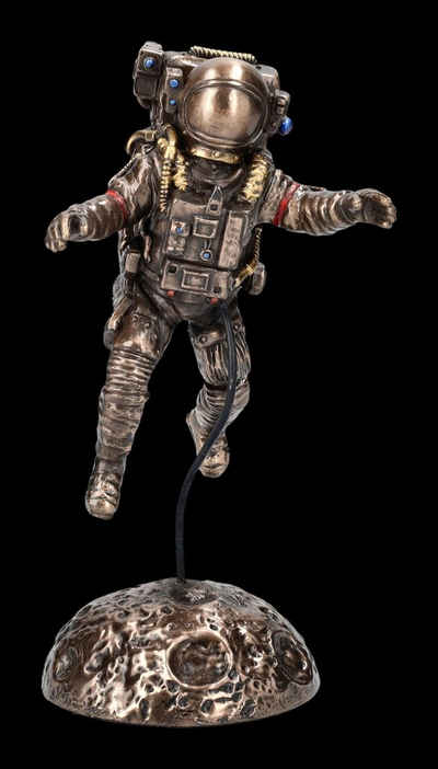 Figuren Shop GmbH Dekofigur Astronauten Figur auf Mond - Veronese - Fantasy Dekofigur Weltall Raumfahrt