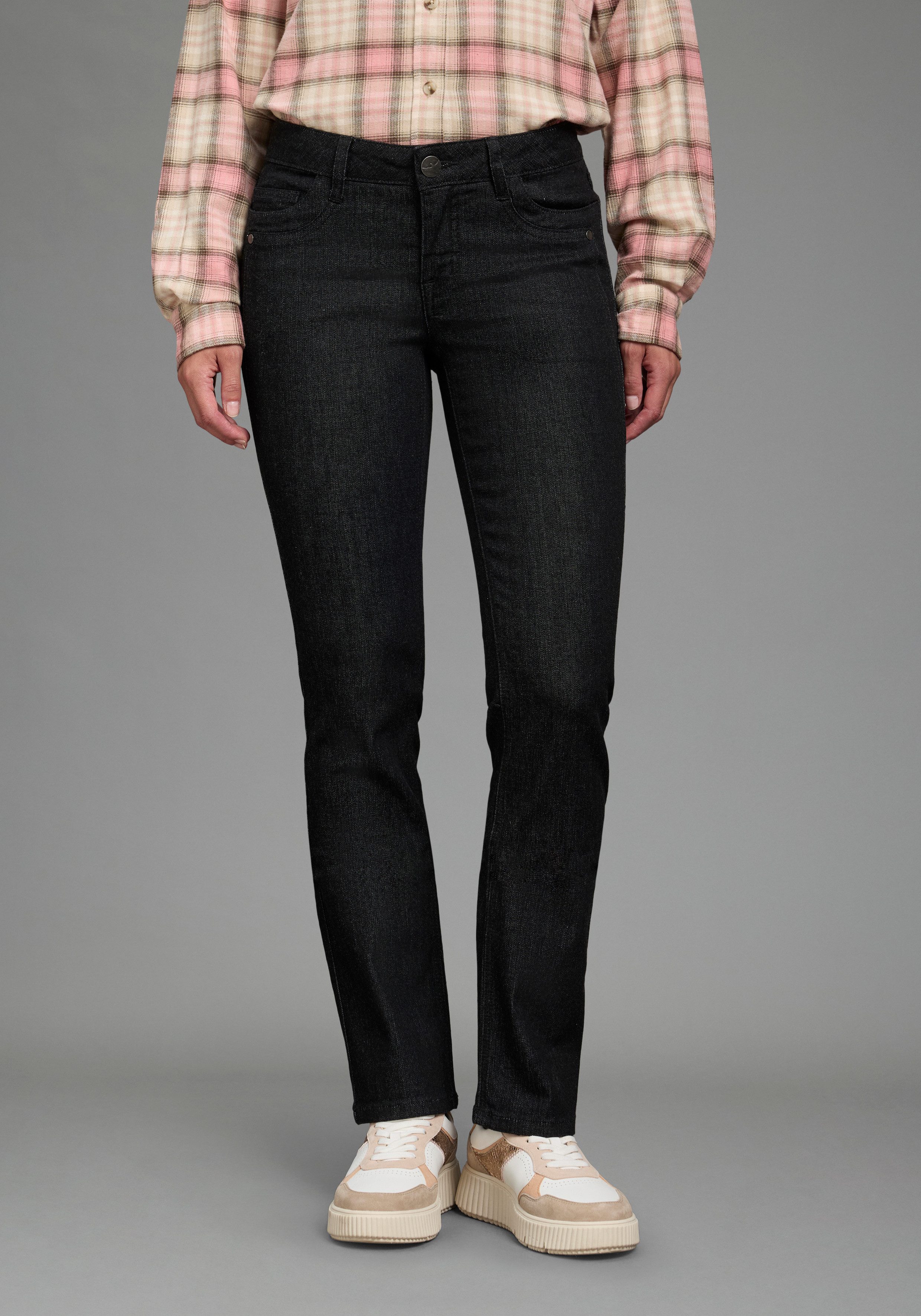 Arizona Comfort-fit-Jeans mit Keileinsätzen niedrige Leibhöhe. € 39,99, (€ 39,99 pro 1 Stk).