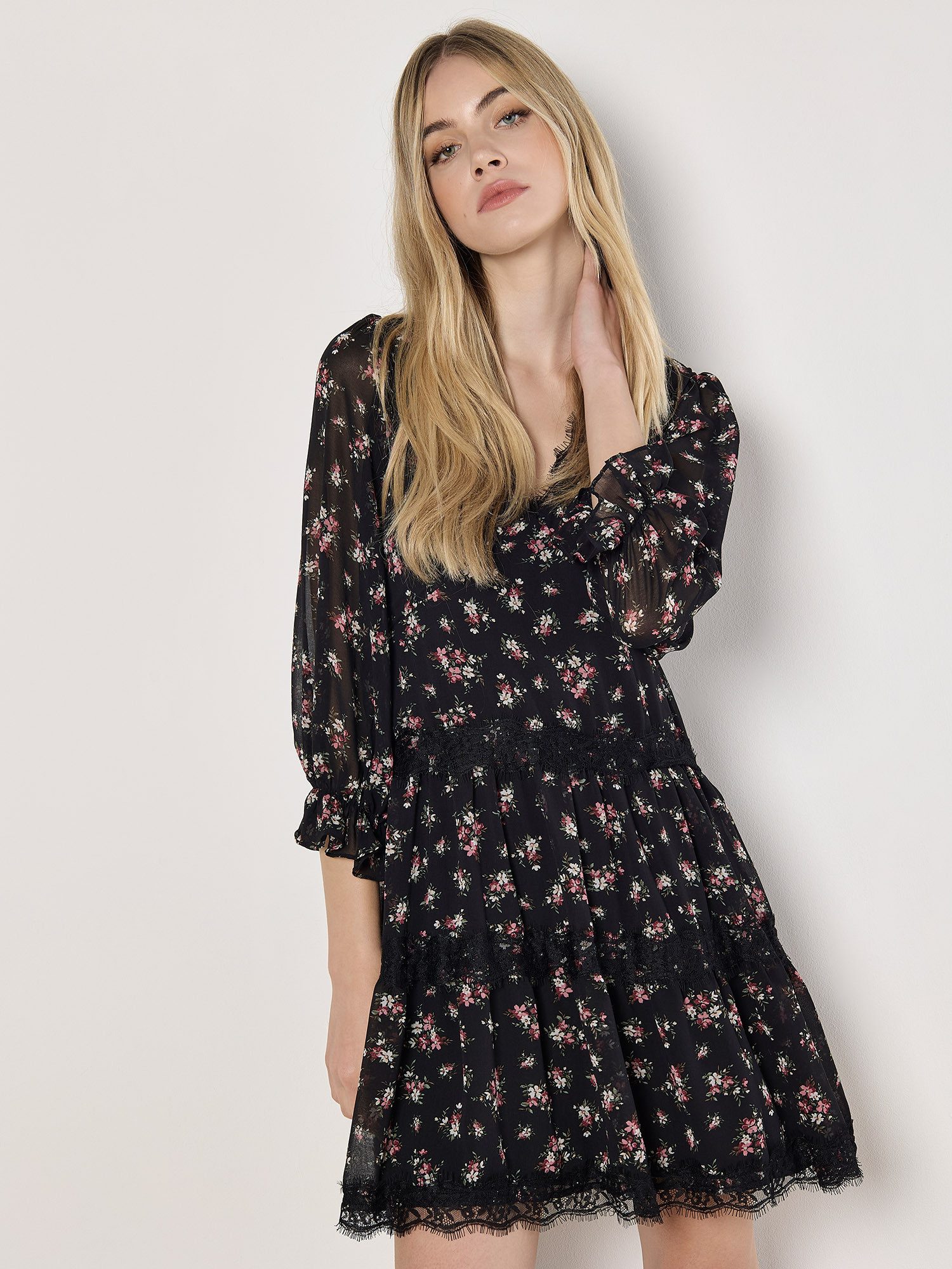 Apricot Druckkleid Minikleid mit floraler Spitze, günstig online kaufen