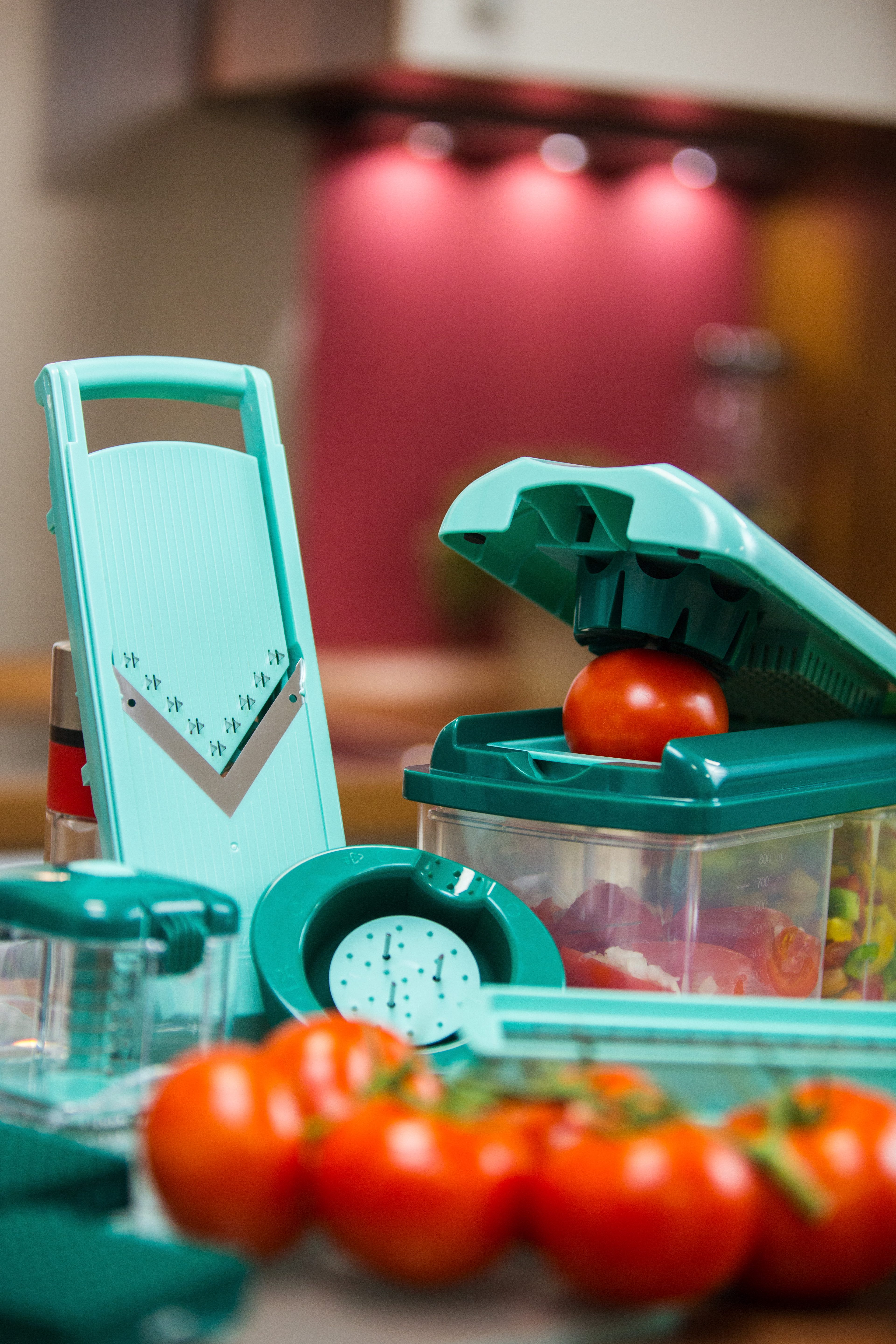 Genius Zerkleinerer Nicer Dicer Fusion inkl. XXL-Messereinsatz 12 x 36 mm, Set 14-tlg, ND Fusion werden eine Vielzahl von Schneidgeräten in Einem kombiniert