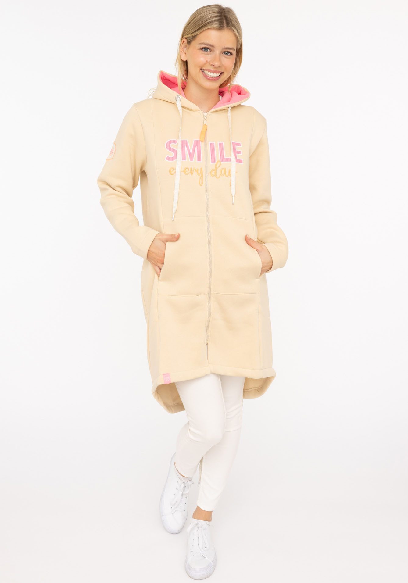 Zwillingsherz Jerseymantel "Smile everyday" mit großer SMILE Stickerei und günstig online kaufen