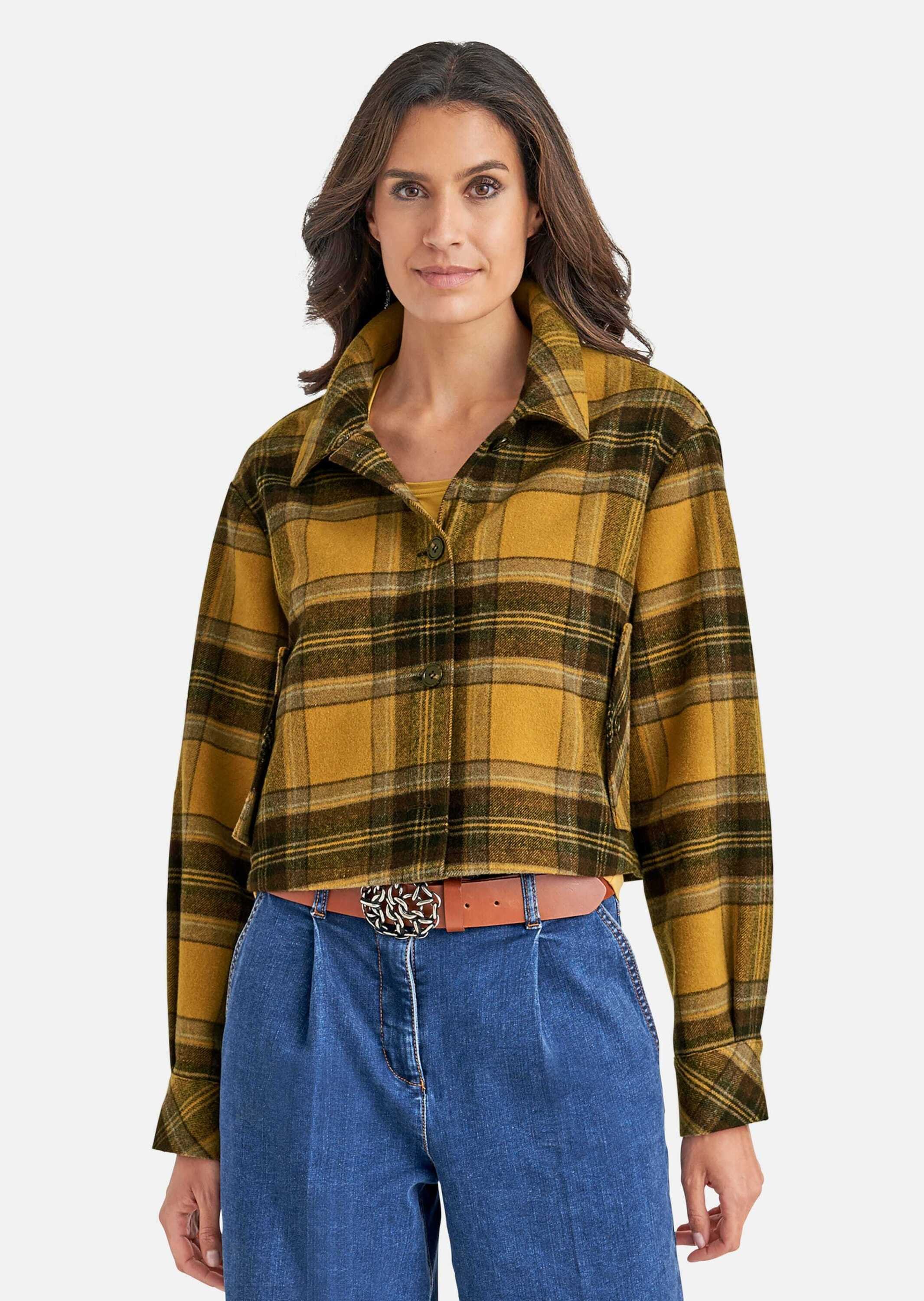 Outdoorjacke Kurzes Shacket im Karodesign