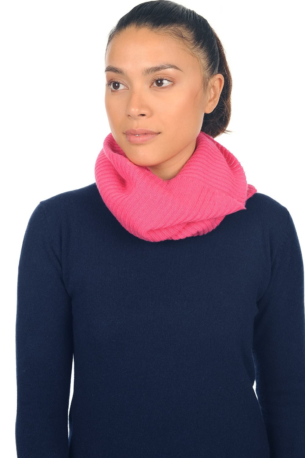 Mahogany Strickschal Cerise