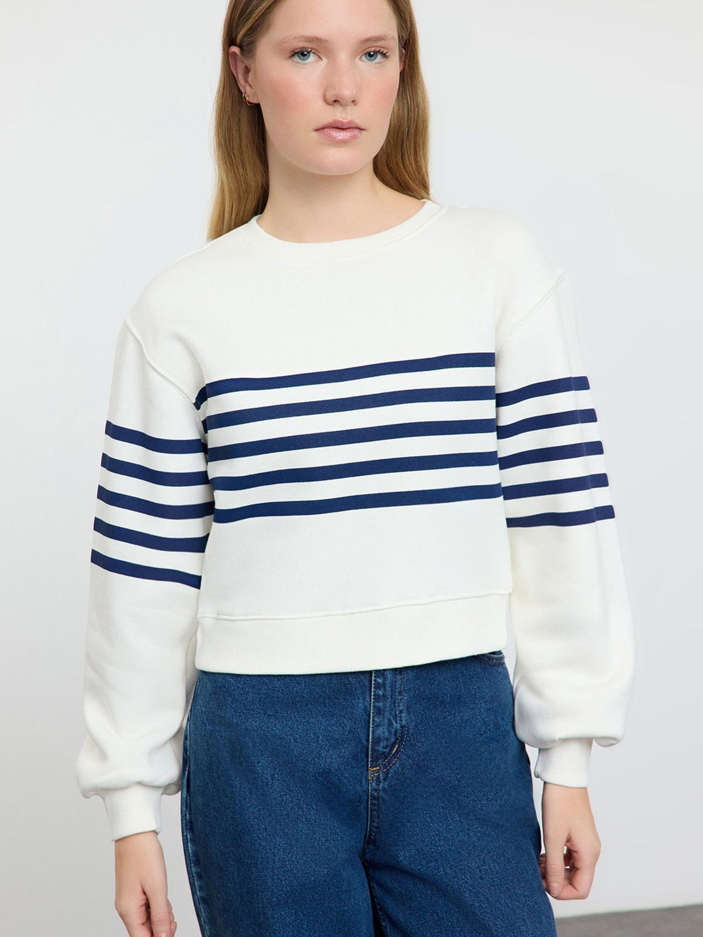 Trendyol Sweatshirt (1-tlg) Plain/ohne Details günstig online kaufen