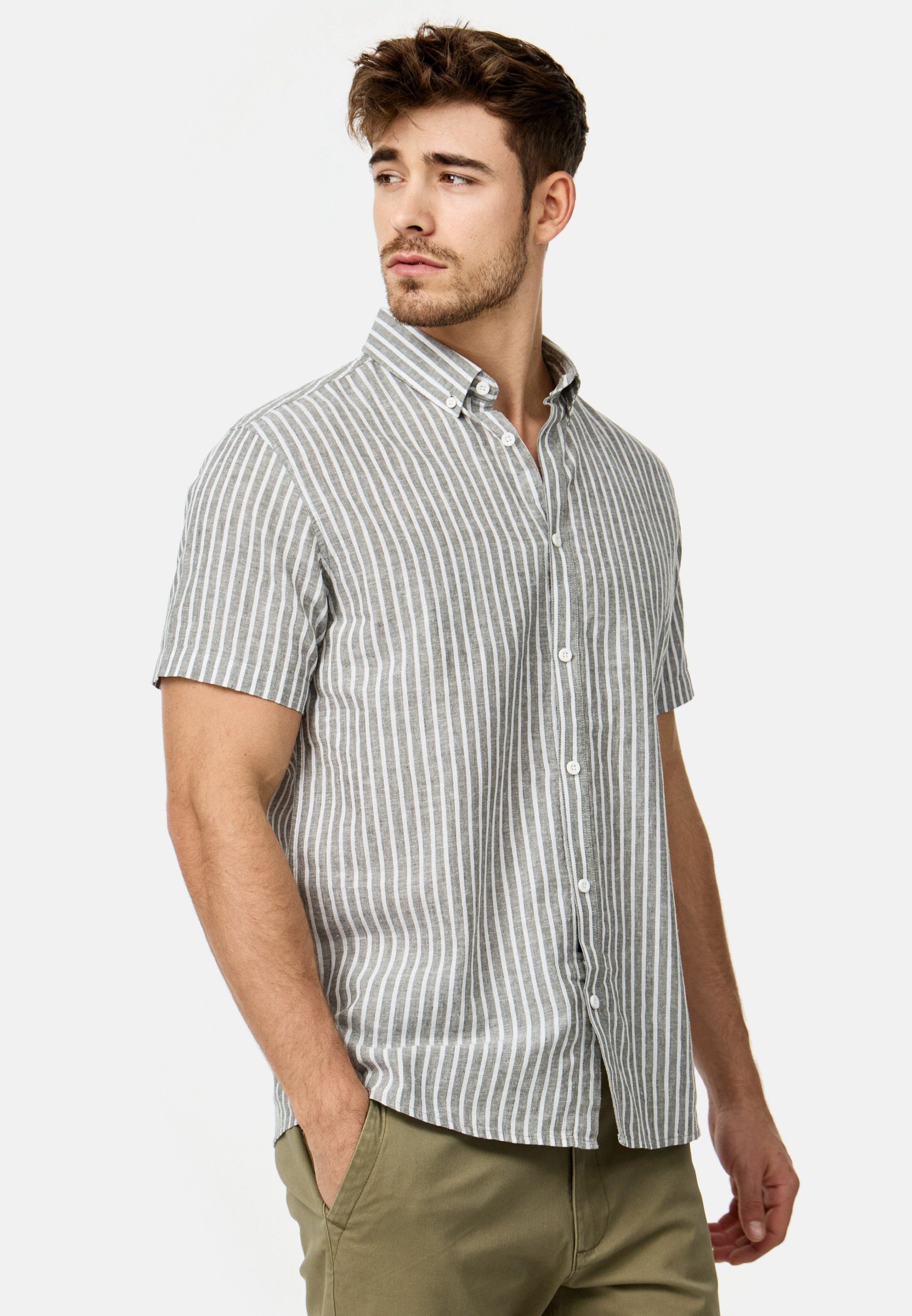 Indicode Kurzarmhemd Herren INBravida Herrenhemd Kurzarm aus einem leichtem Leinenmix, mit Button-Down-Kragen