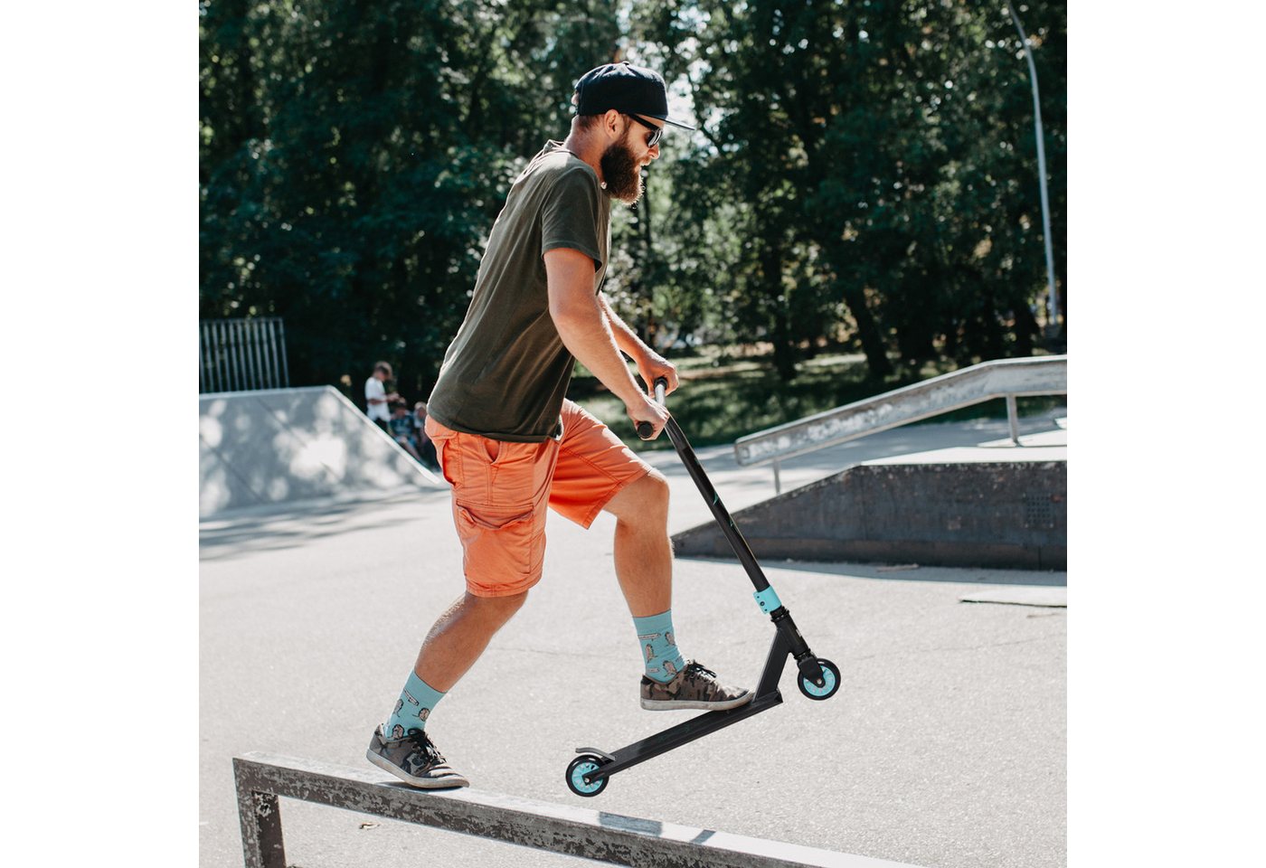 HOMCOM Stuntscooter Stunt Scooter, Tretroller, 360° Lenkung, bis 100kg, ab 14 Jahre, 0 km/h, (Roller, 1 tlg., Stuntroller), Alu, Grün 68 x 47,2 x 86 cm