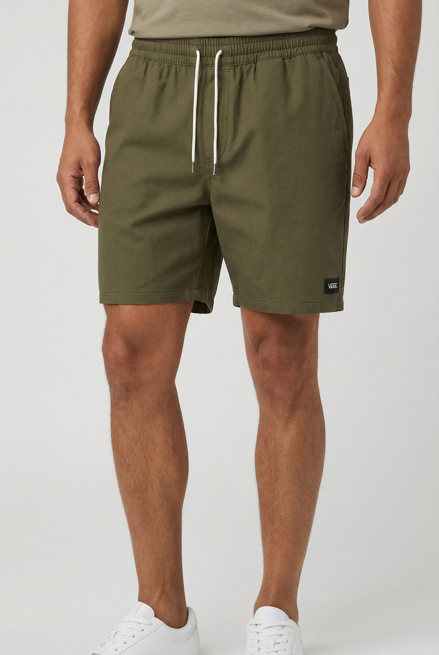 Vans Shorts RANGE RELAXED SPORT SHORT mit Kordelverschluss, bequeme Passform