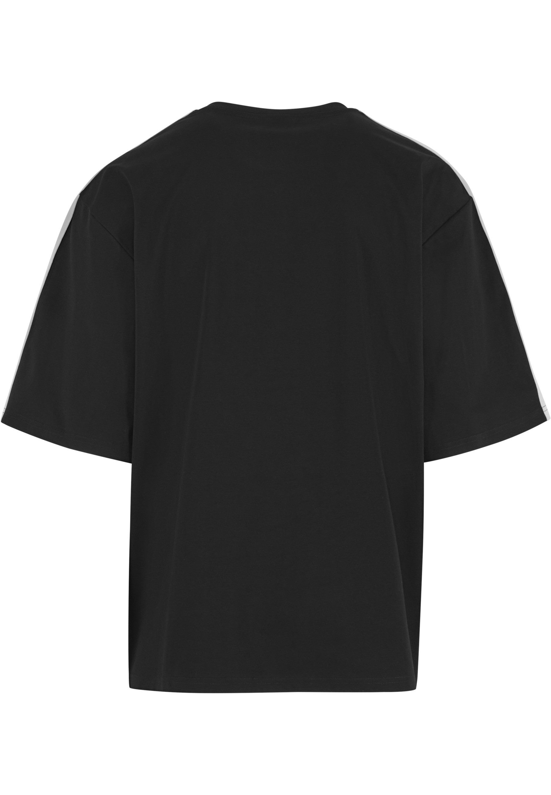 URBAN CLASSICS Sweatshorts Urban Classics Tennis Core Tee (1-tlg)