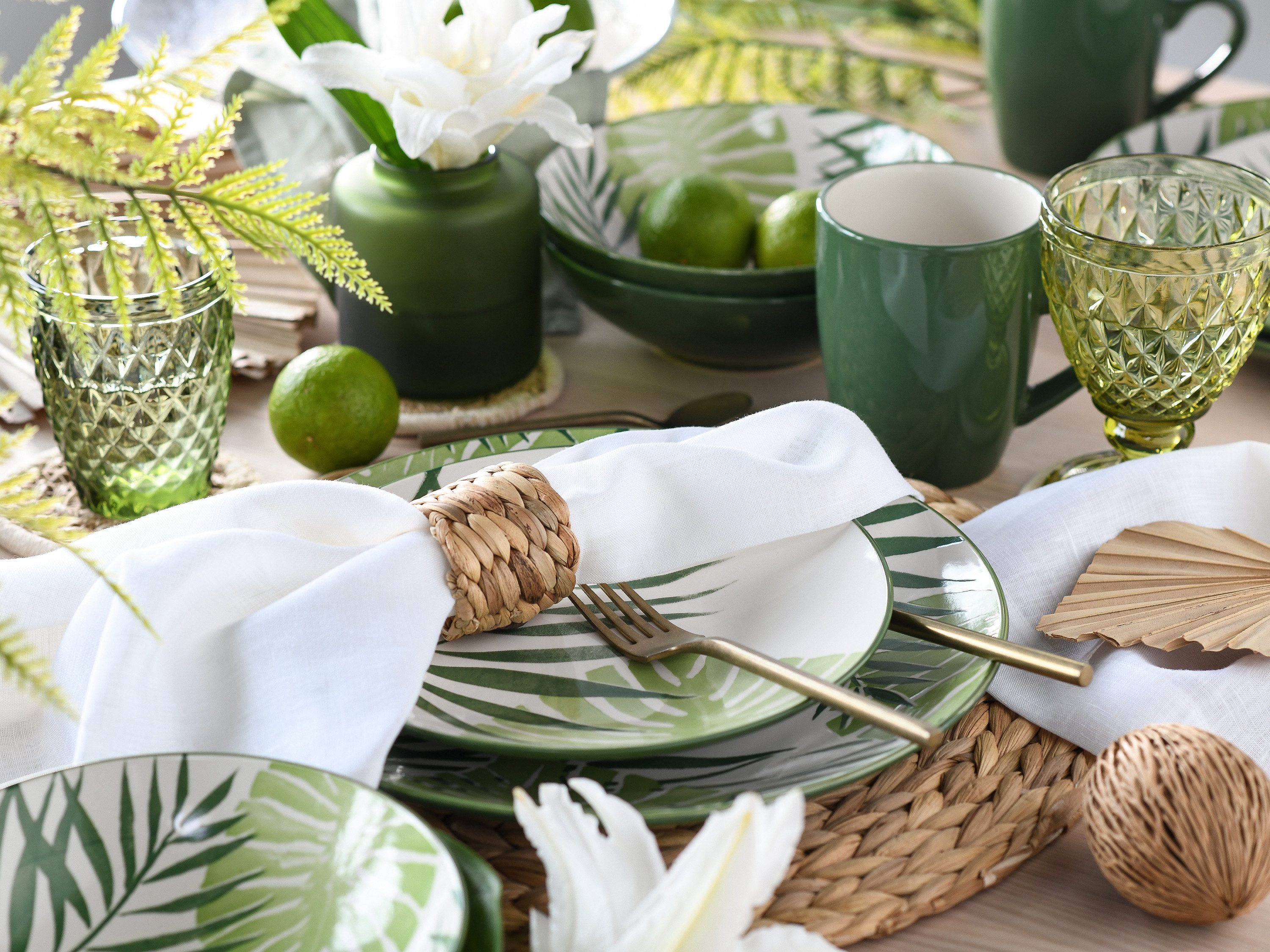 creaTable Kombiservice Tropicana Grün (16-tlg), 4 Personen, Steinzeug – Bild 4 von 5