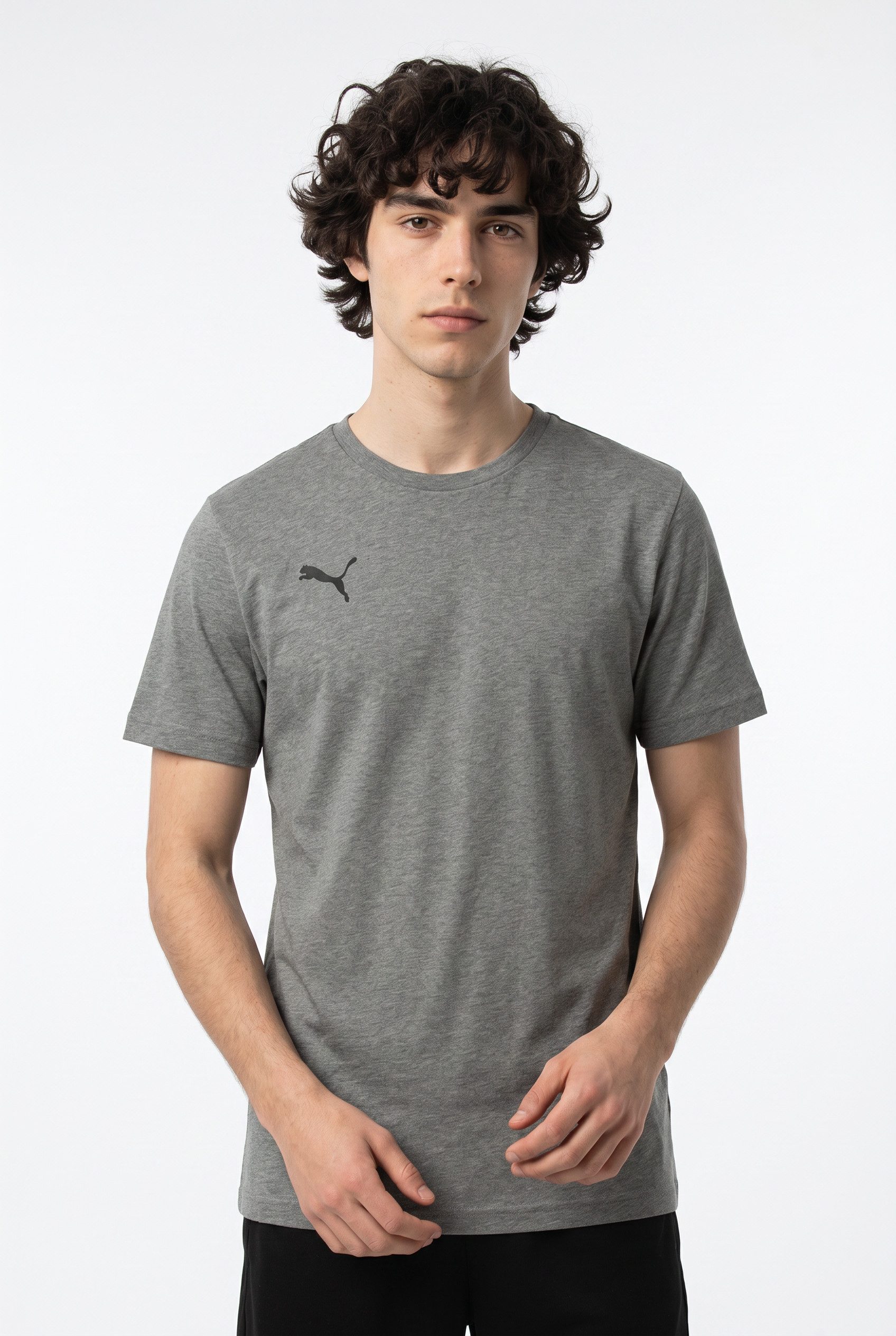 PUMA Trainingsshirt TEAMGOAL 23 CASUALS TEE Kurzarmdesign, mit Rundhalsausschnitt, für Fußball geeignet