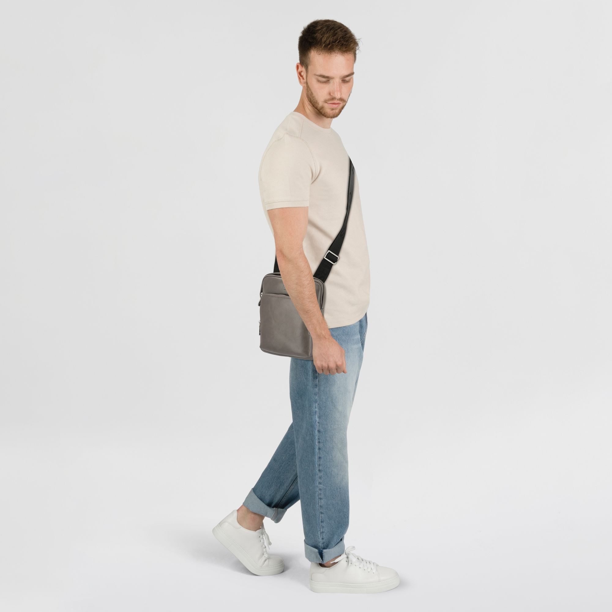 Guess Umhängetasche Boston, Polyurethan günstig online kaufen