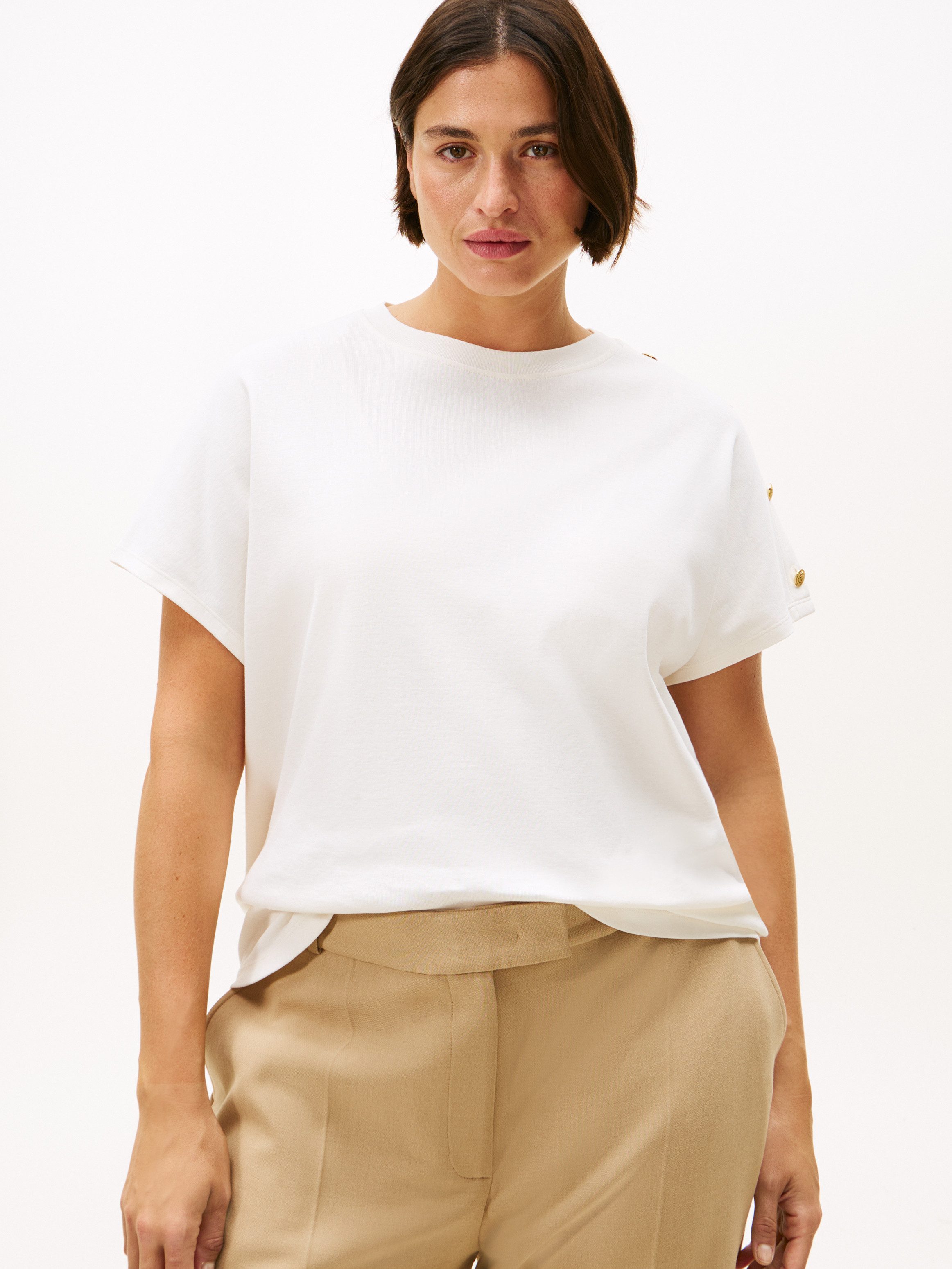 Tommy Hilfiger Curve Kurzarmshirt CRV GOLD BUTTON SS TEE in großen Größen günstig online kaufen