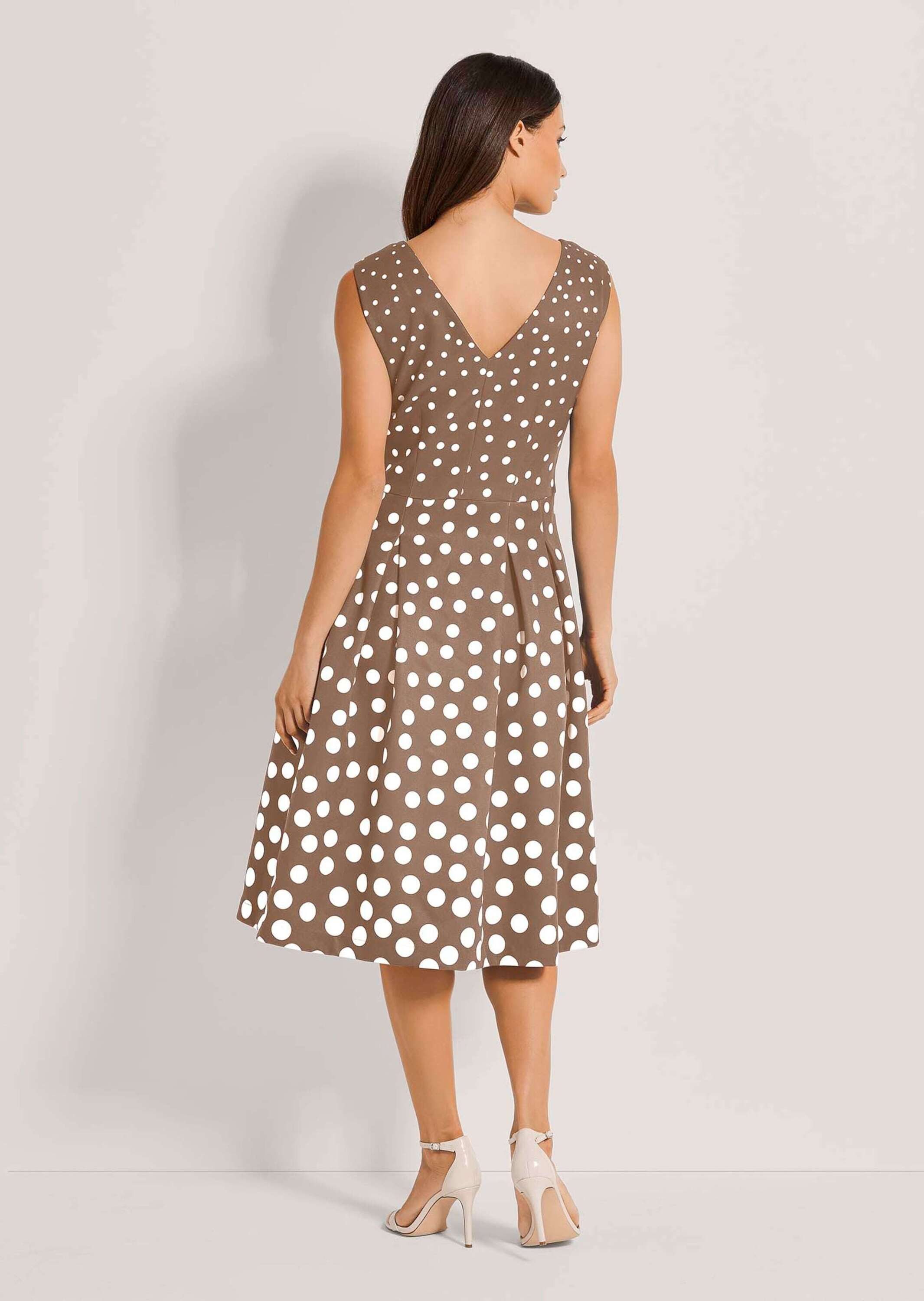 MADELEINE Midikleid Kurzarm Tupfenkleid in Midilänge Ärmelloses Design mit V-Ausschnitt hinten
